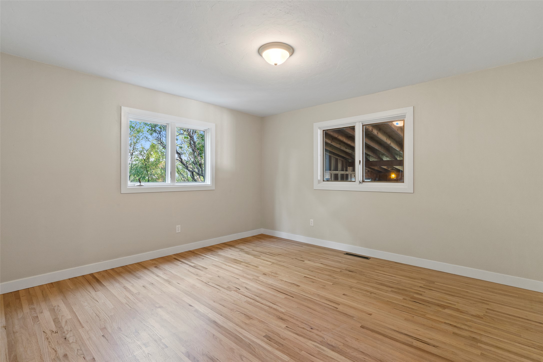 427 S Spruce Street Property Photo 31