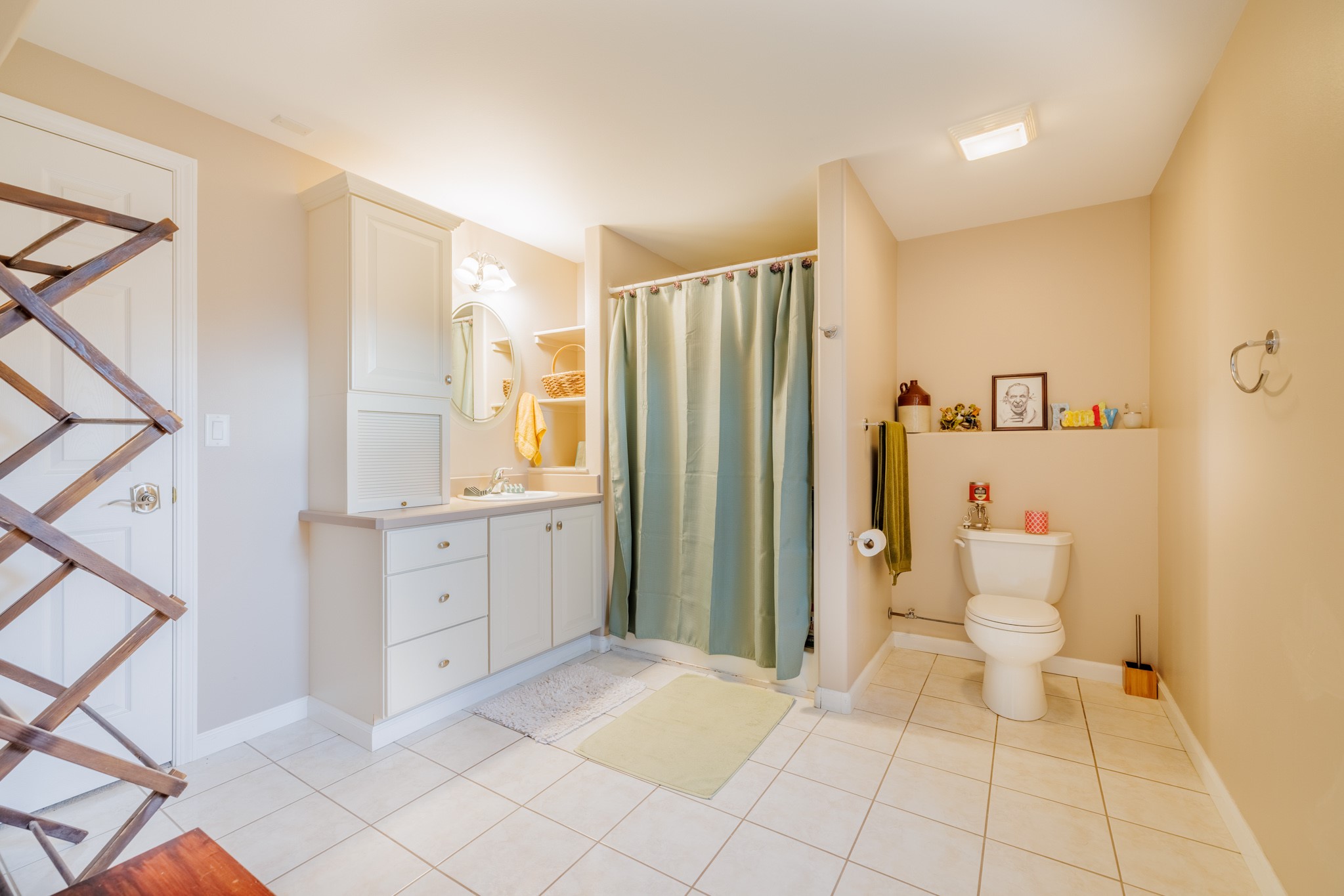 2028 Flowerree Street Property Photo 47
