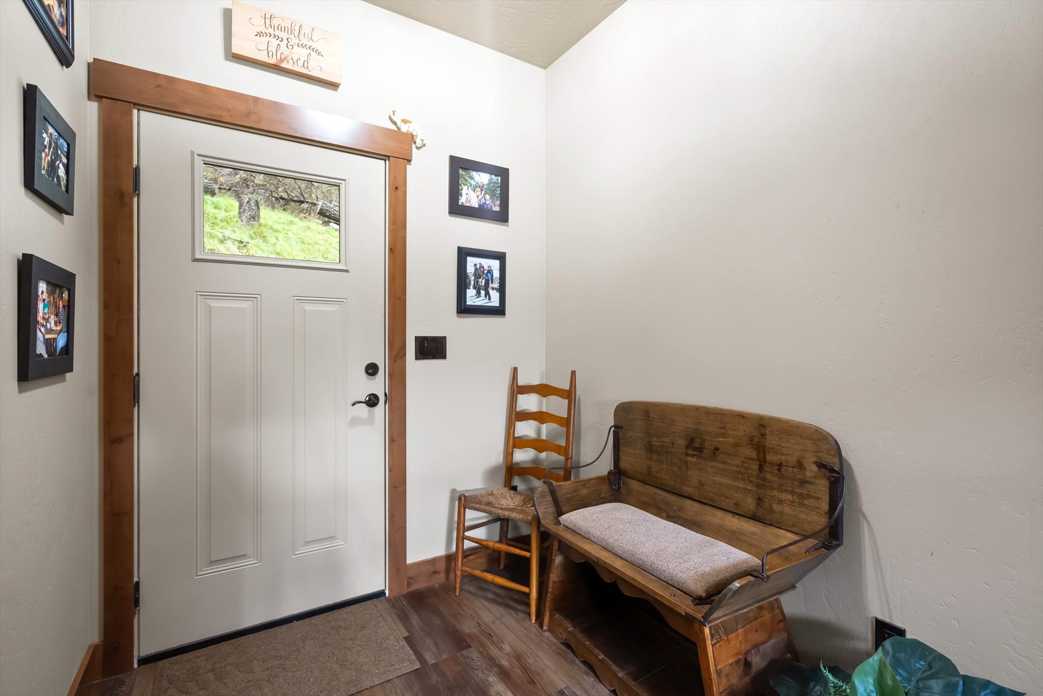 776 Summerville Road Property Photo 40