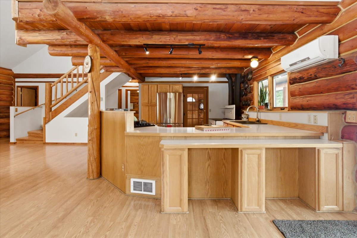 2236 Griffith Creek Road Property Photo 12