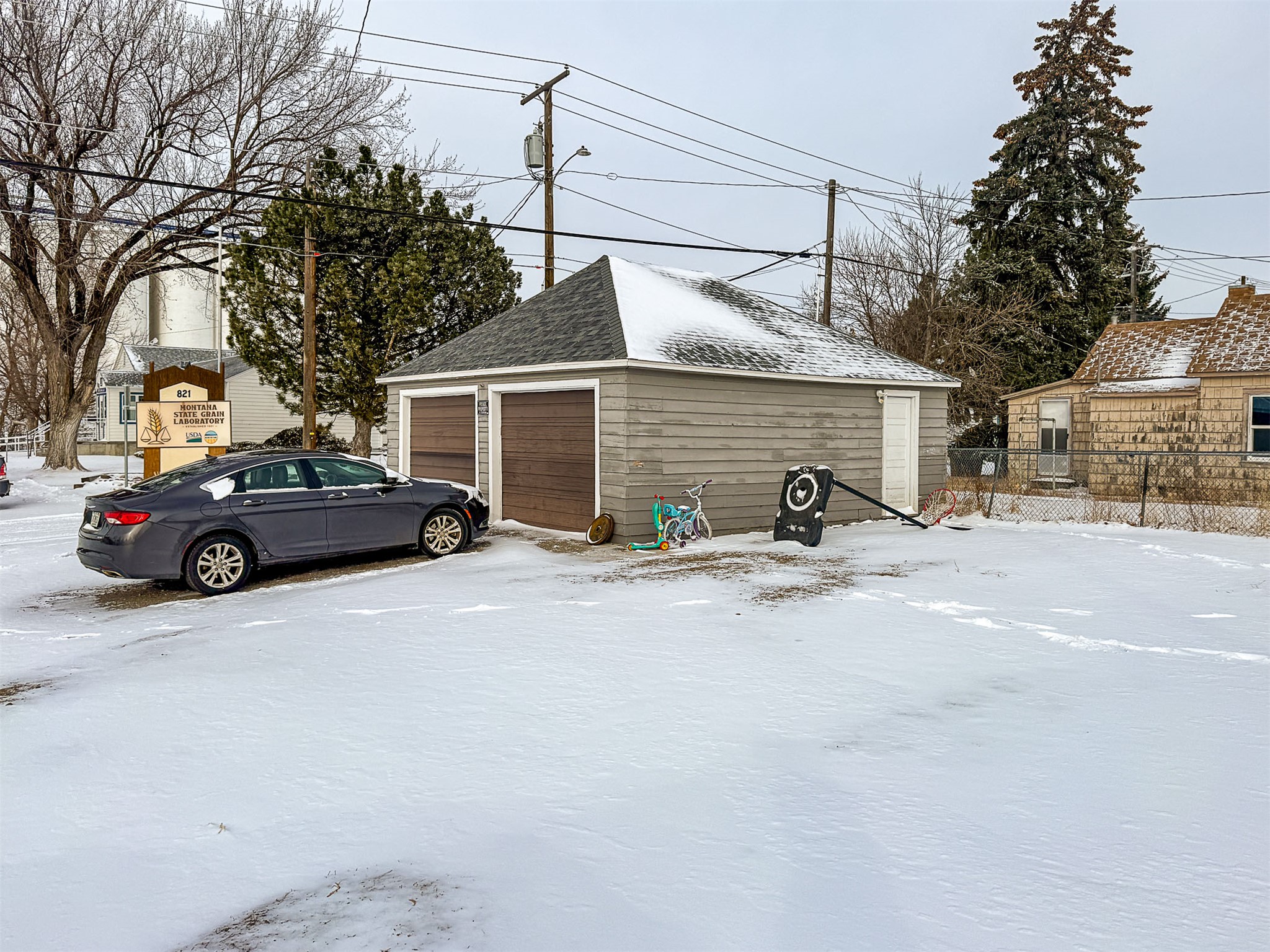 1701 8th Avenue N Property Photo 4