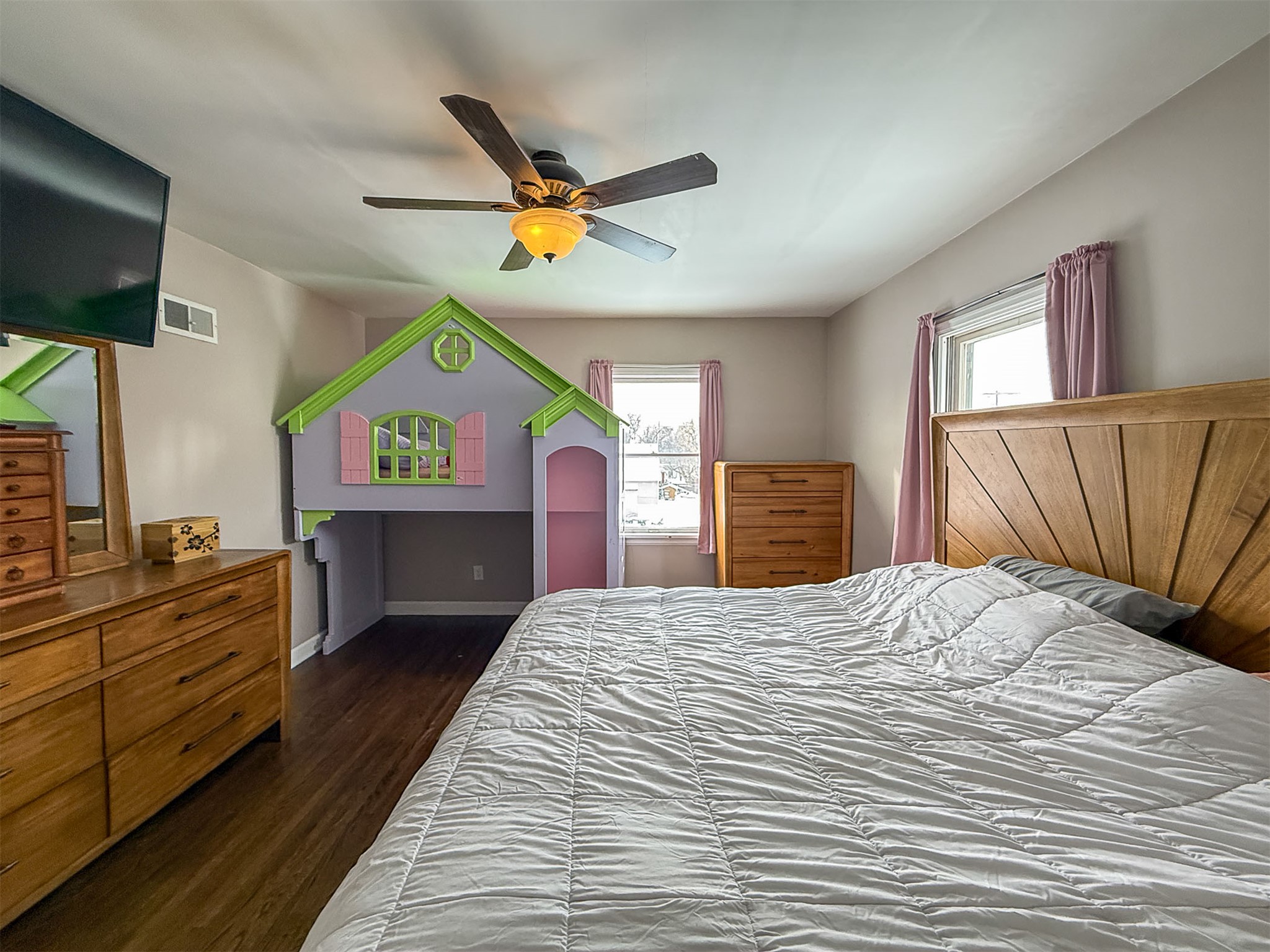 1701 8th Avenue N Property Photo 25