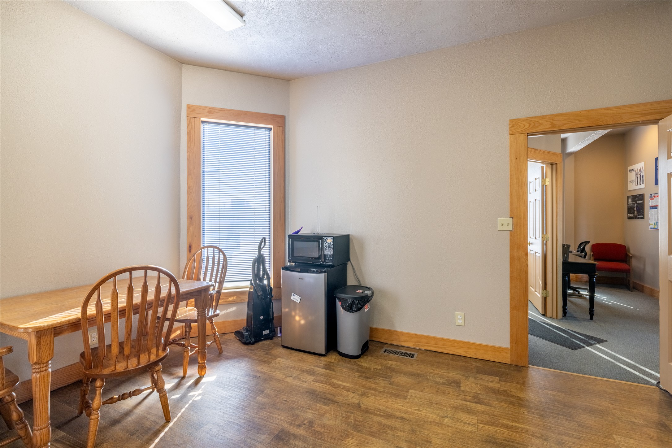 204 E Lyndale Avenue Property Photo 11