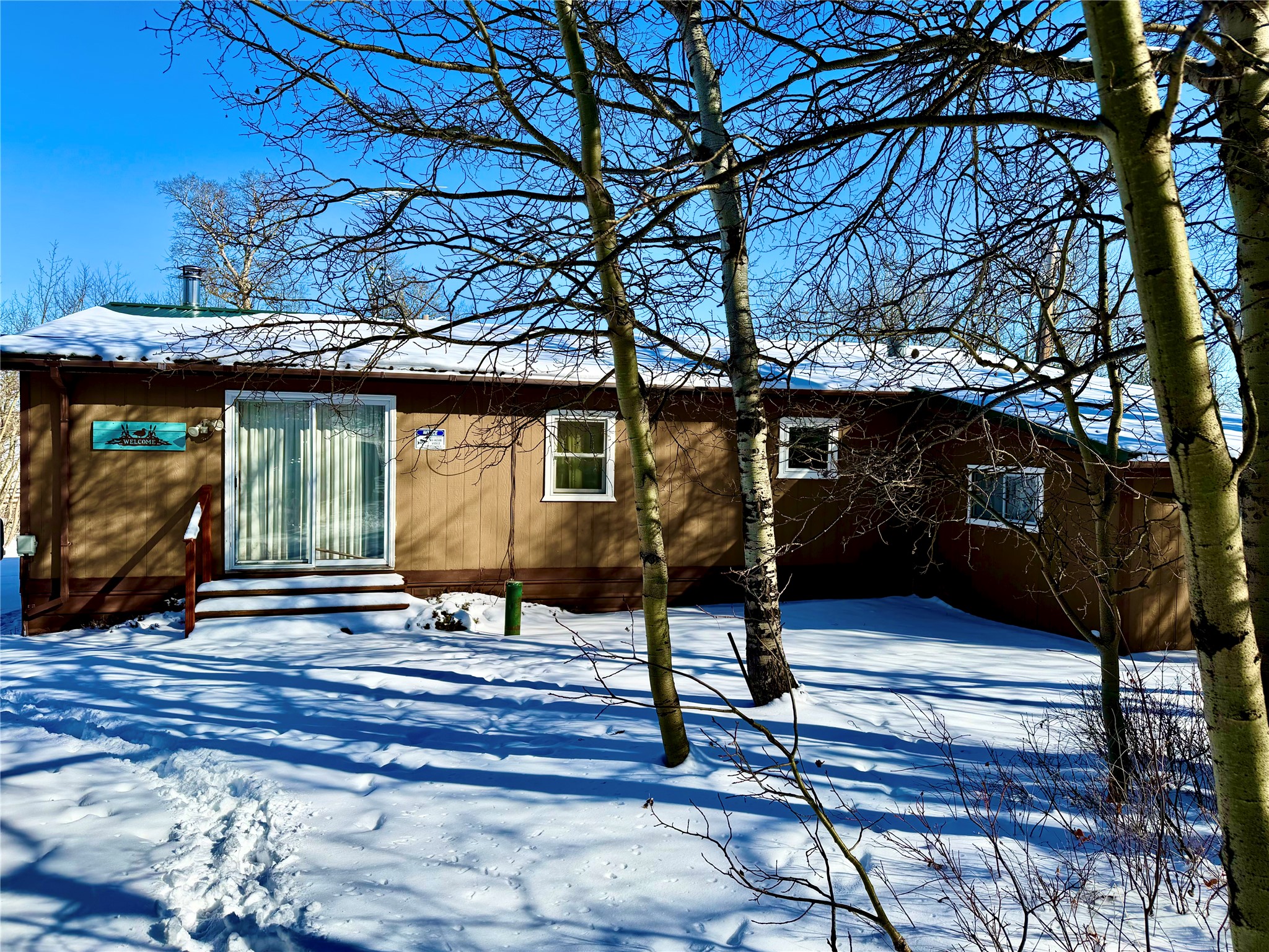 28 W Shore Road Property Photo 19