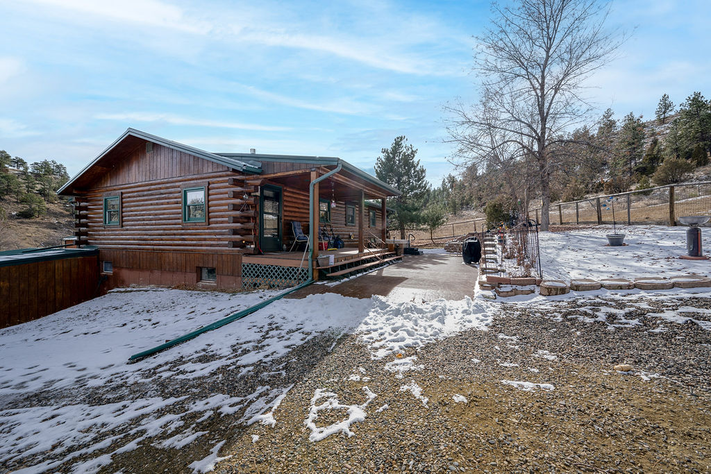 1102 Whispering Pines Drive Property Photo 1