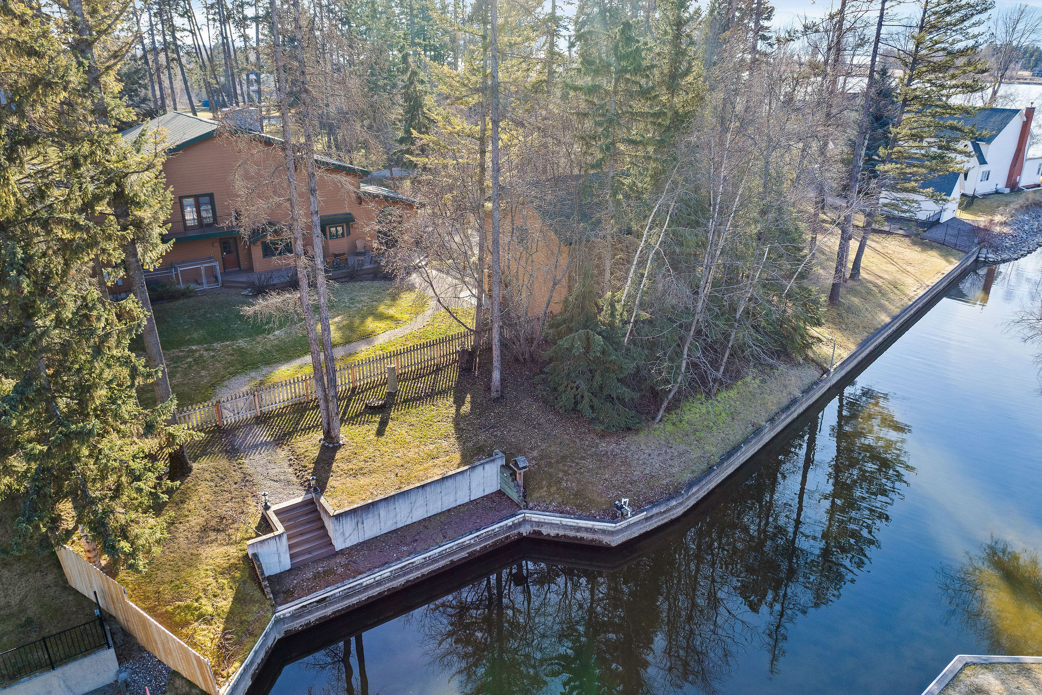 205 Siderius Lane Property Photo 4
