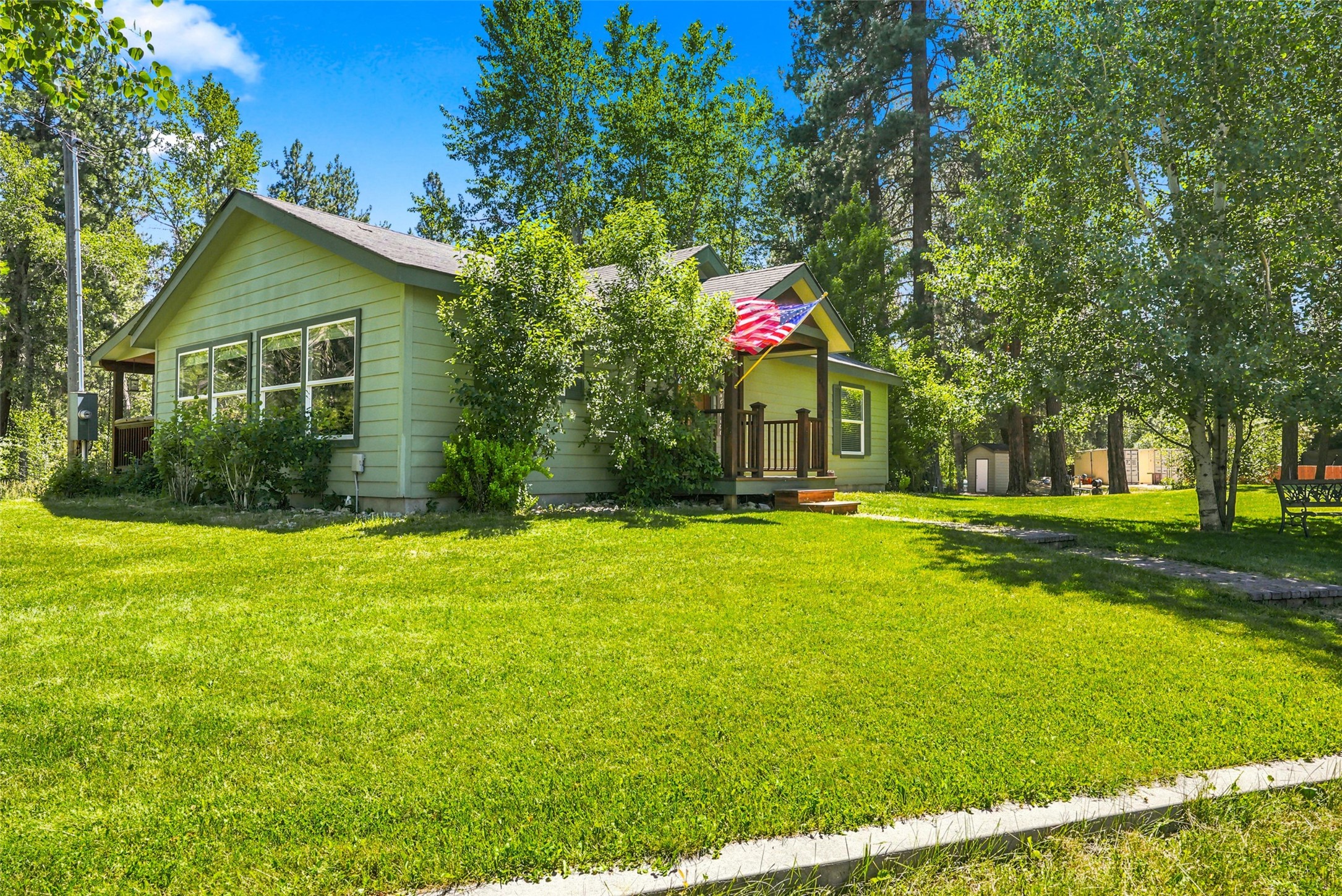 2848 E Gorus Loop Property Photo 10