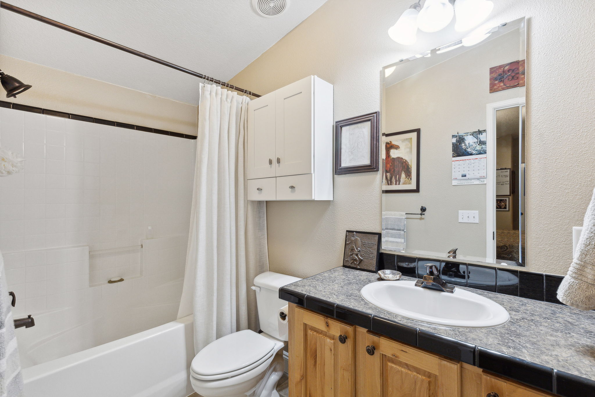 2848 E Gorus Loop Property Photo 27