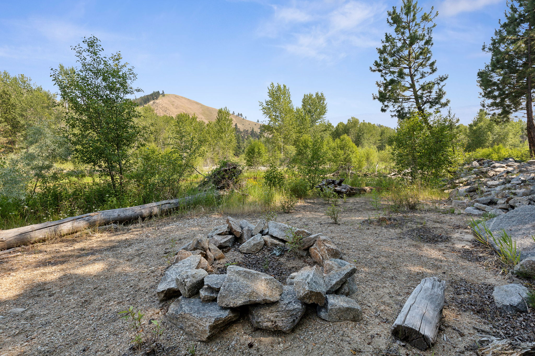 2848 E Gorus Loop Property Photo 45
