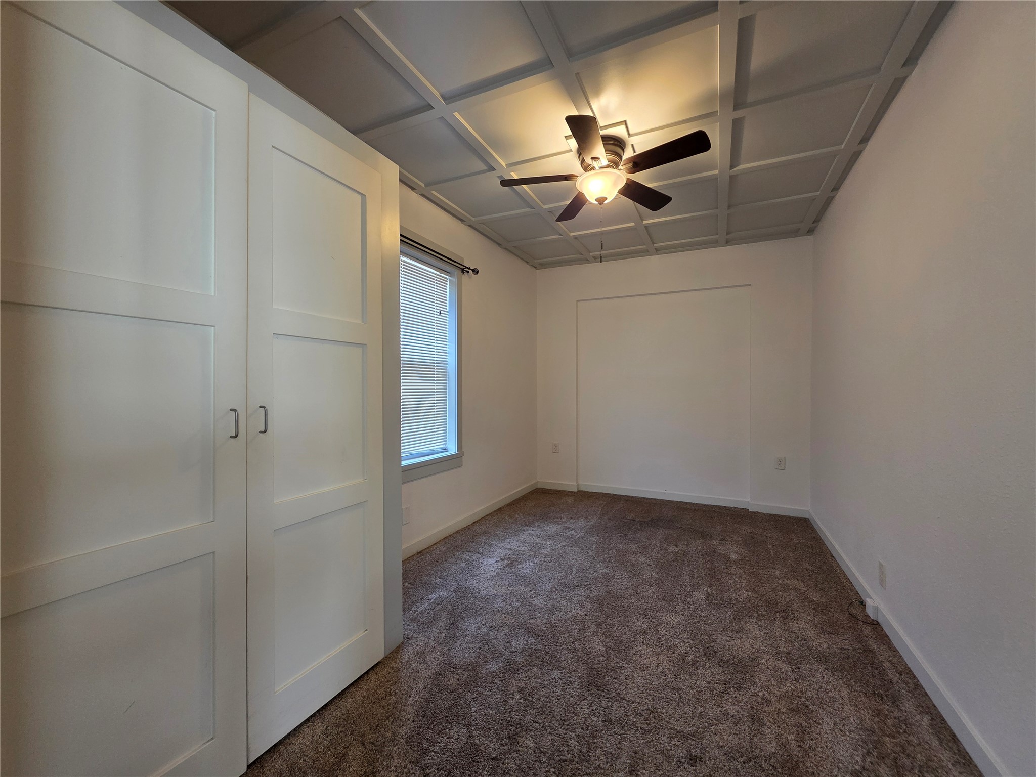 725 8th Avenue Nw Property Photo 9