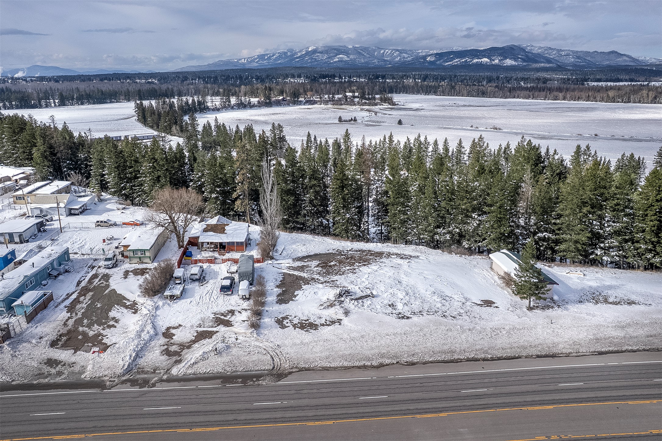 7386 Us Hwy 2 E Property Photo 2