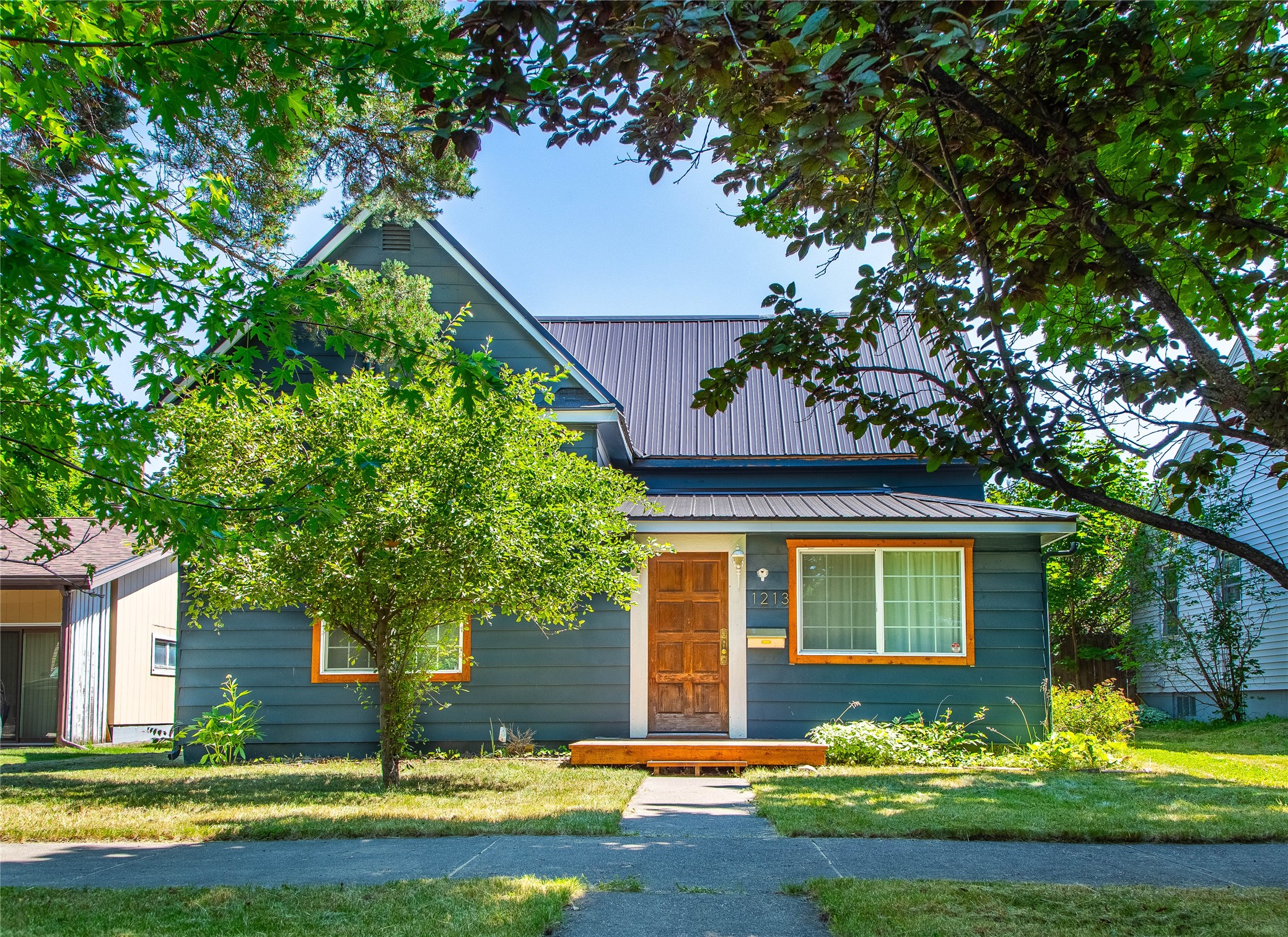 1213 3rd Avenue E Property Photo 1