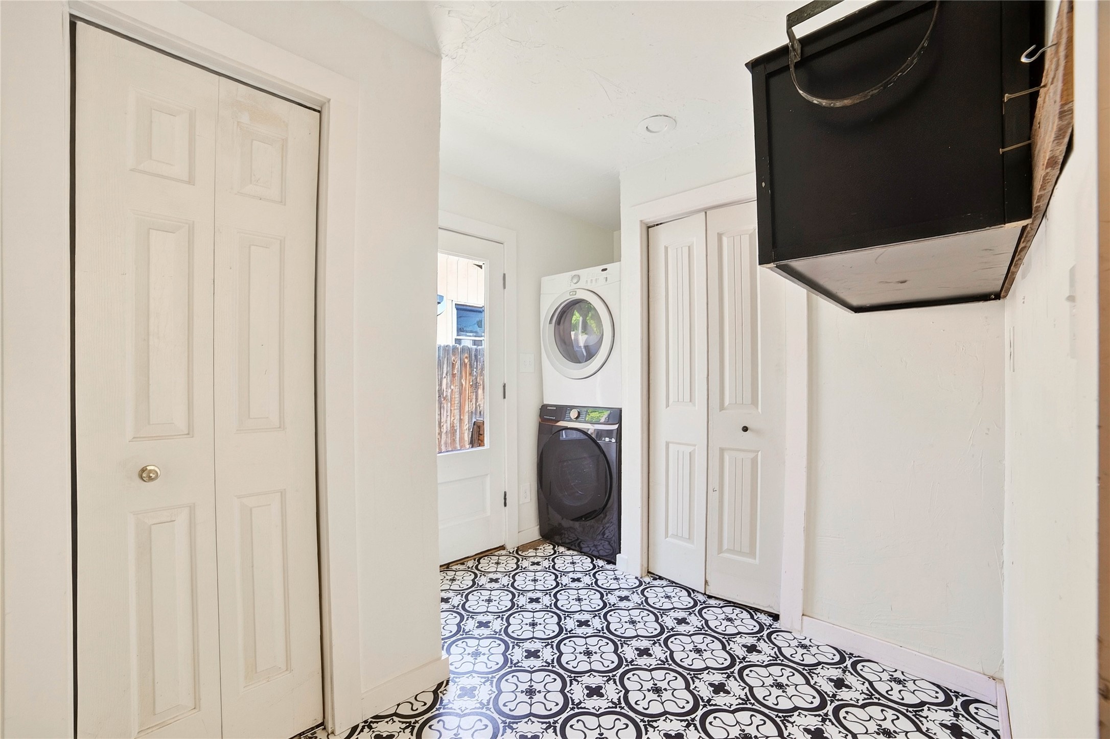 1213 3rd Avenue E Property Photo 33