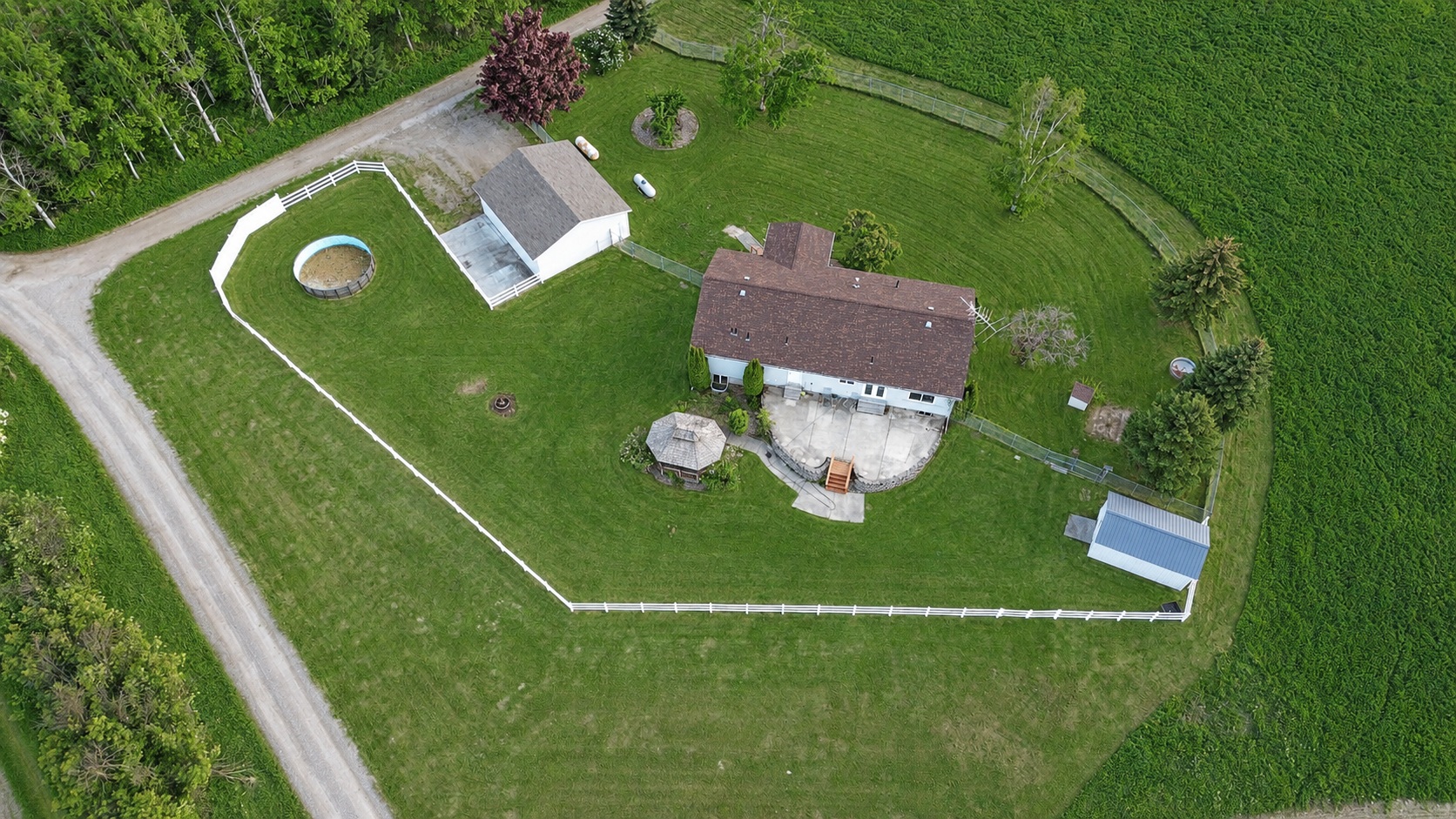 480 Robocker Lane Property Photo 4