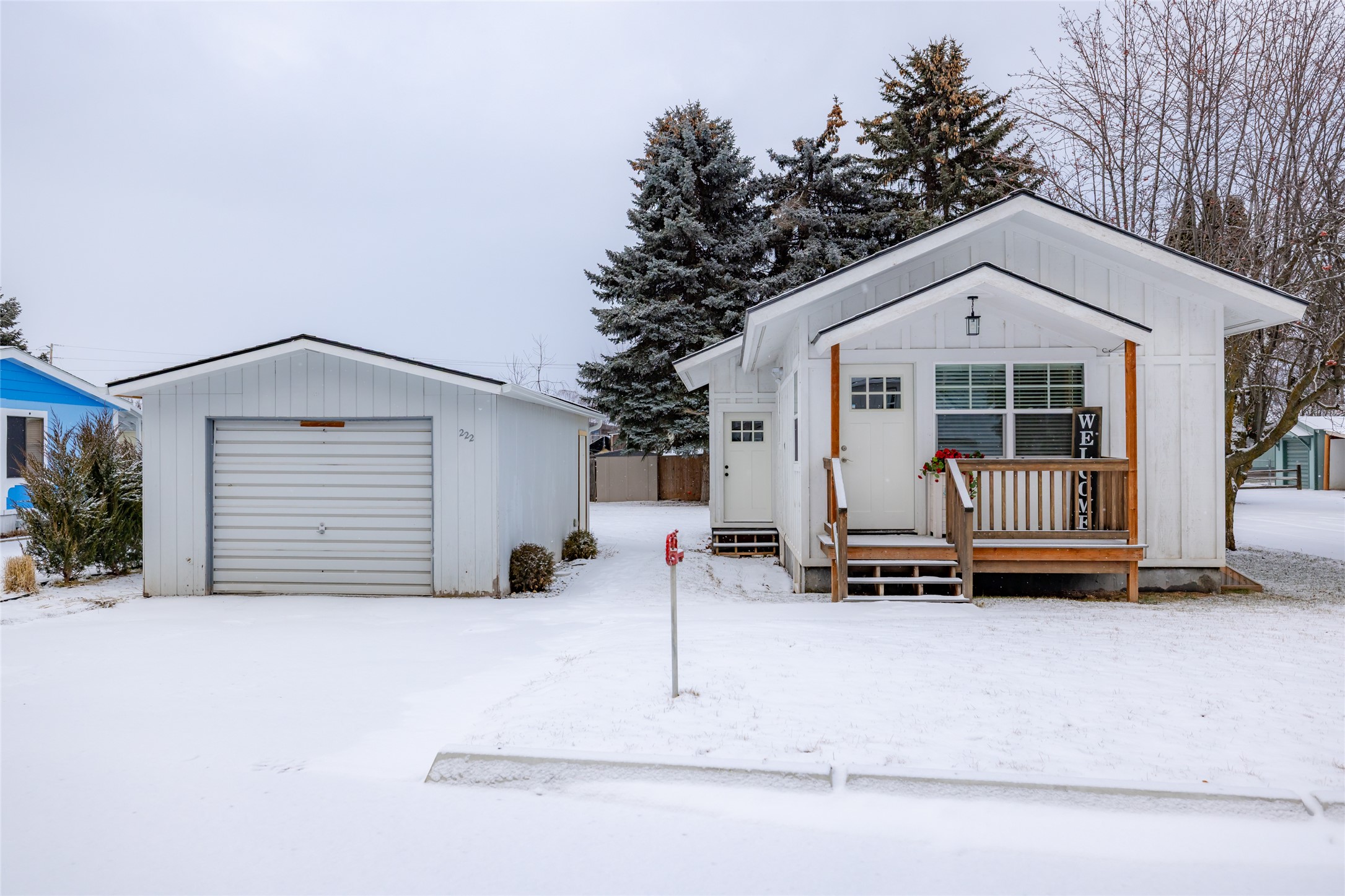 222 Forest Hill Village Property Photo 1