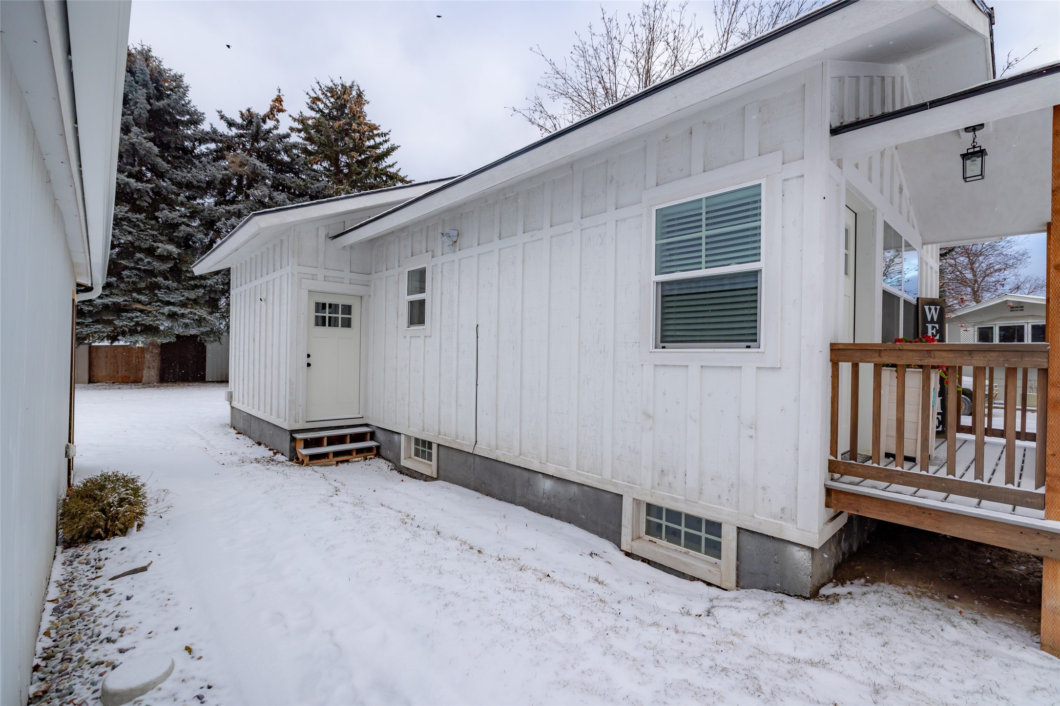 222 Forest Hill Village Property Photo 5