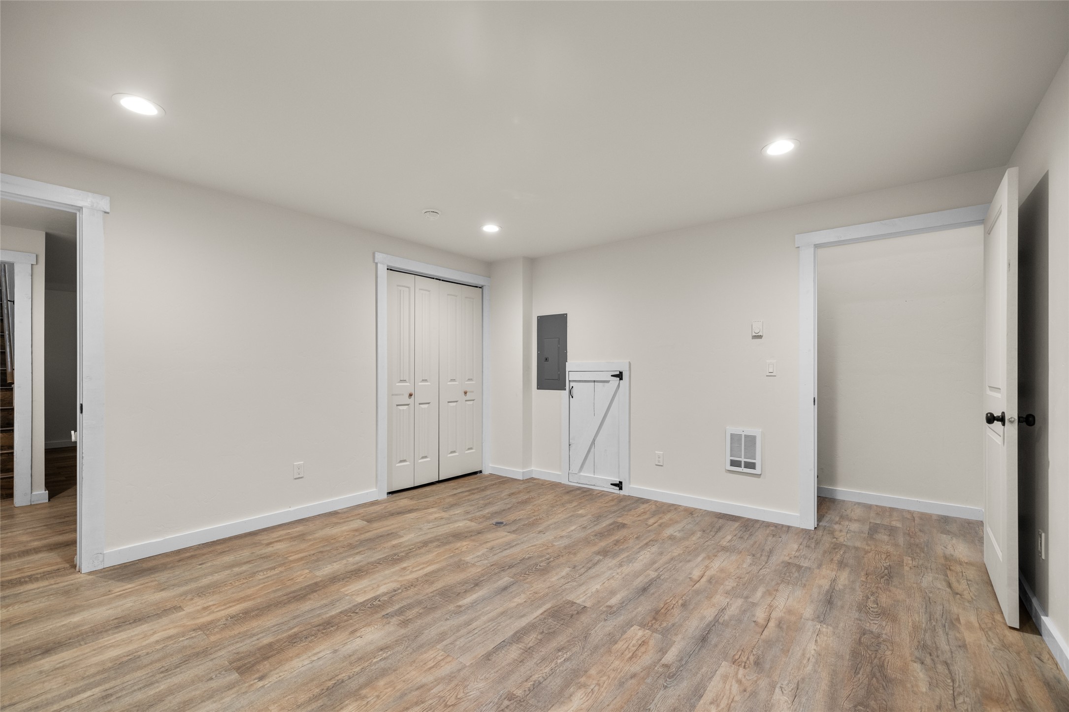 222 Forest Hill Village Property Photo 33