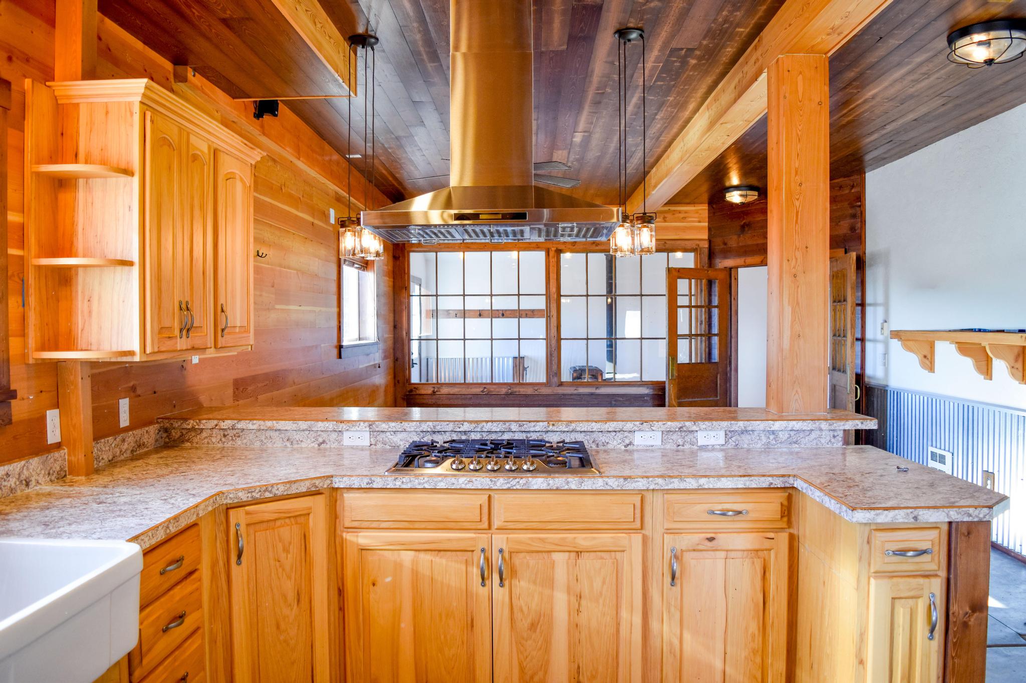 41631 City Lights Court Property Photo 7