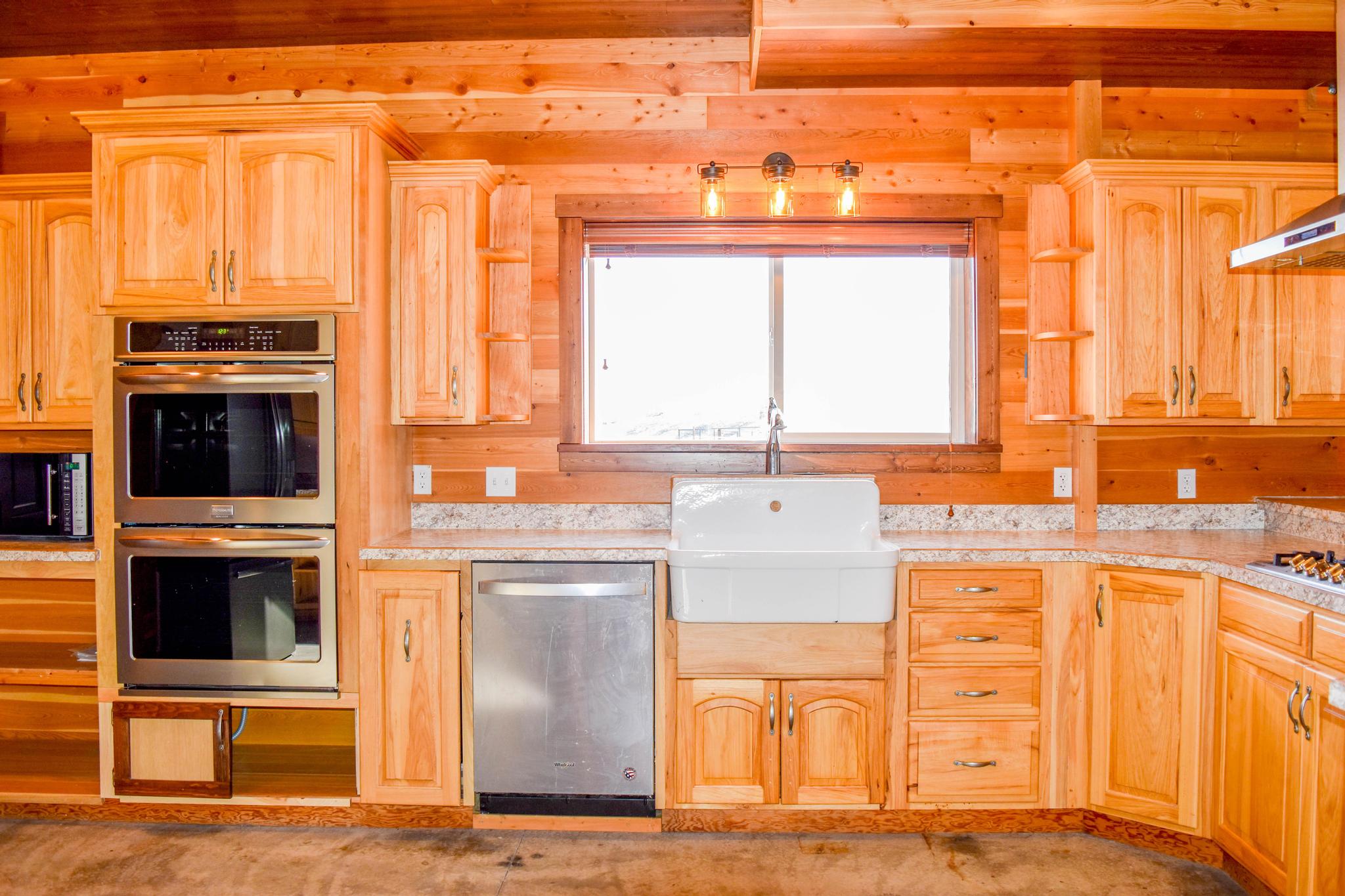 41631 City Lights Court Property Photo 9