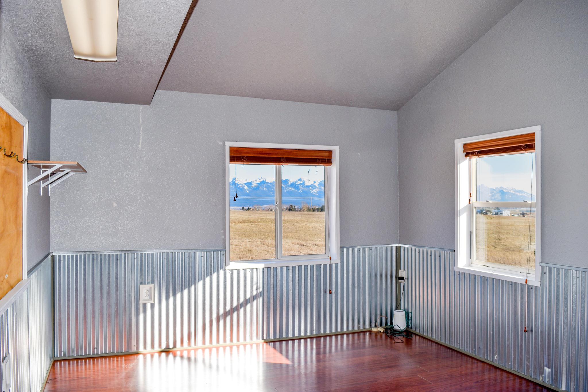 41631 City Lights Court Property Photo 14