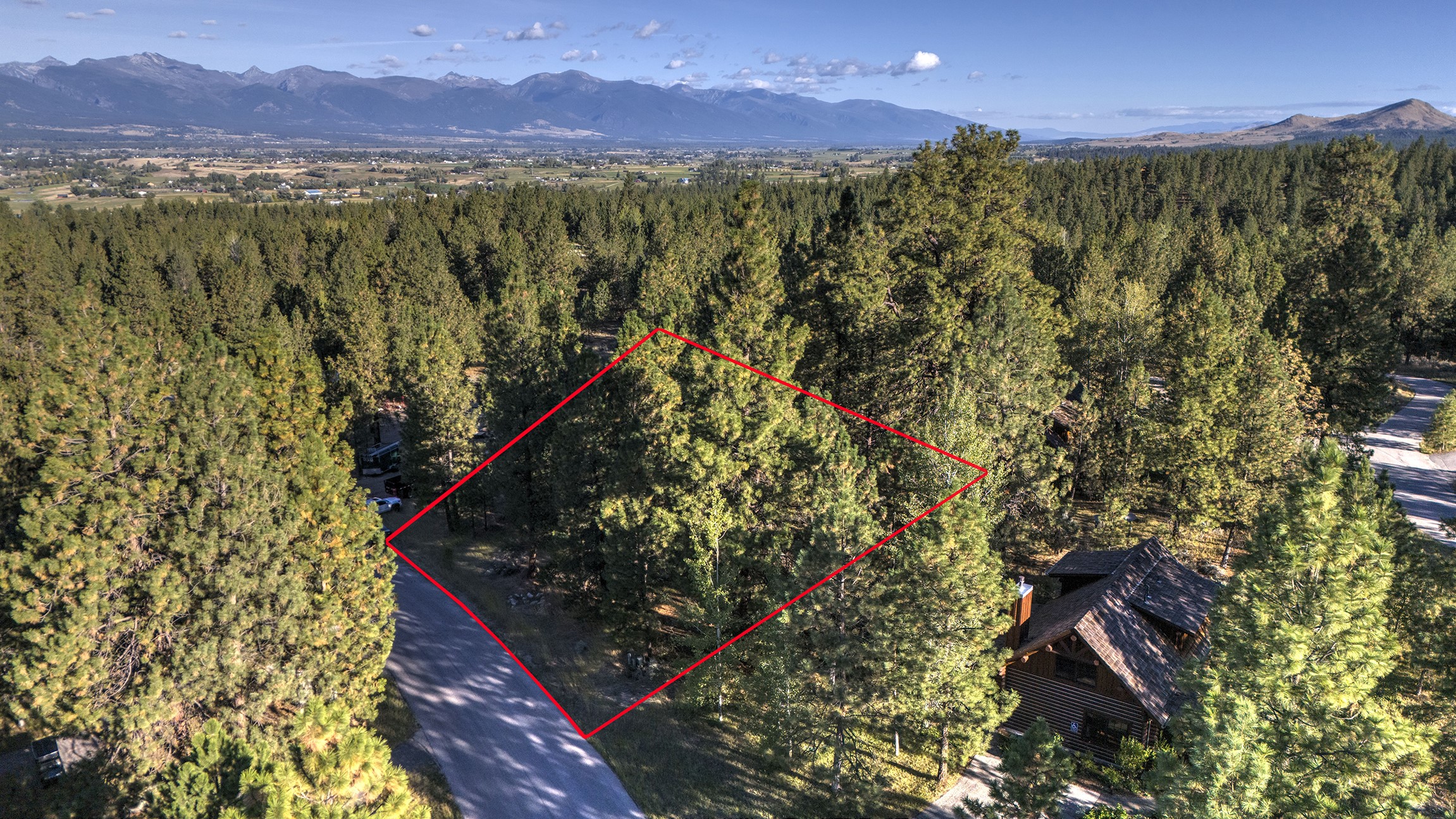 695 Pallo Trail Property Photo 5