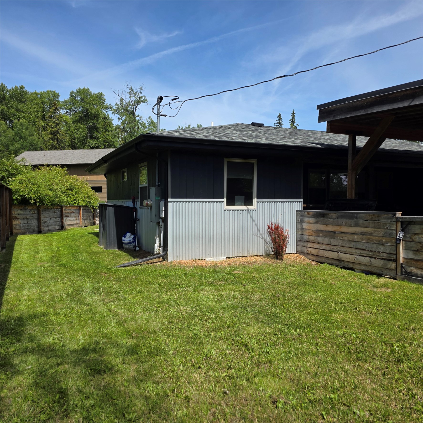 2010 Benchmark Lane Property Photo 13