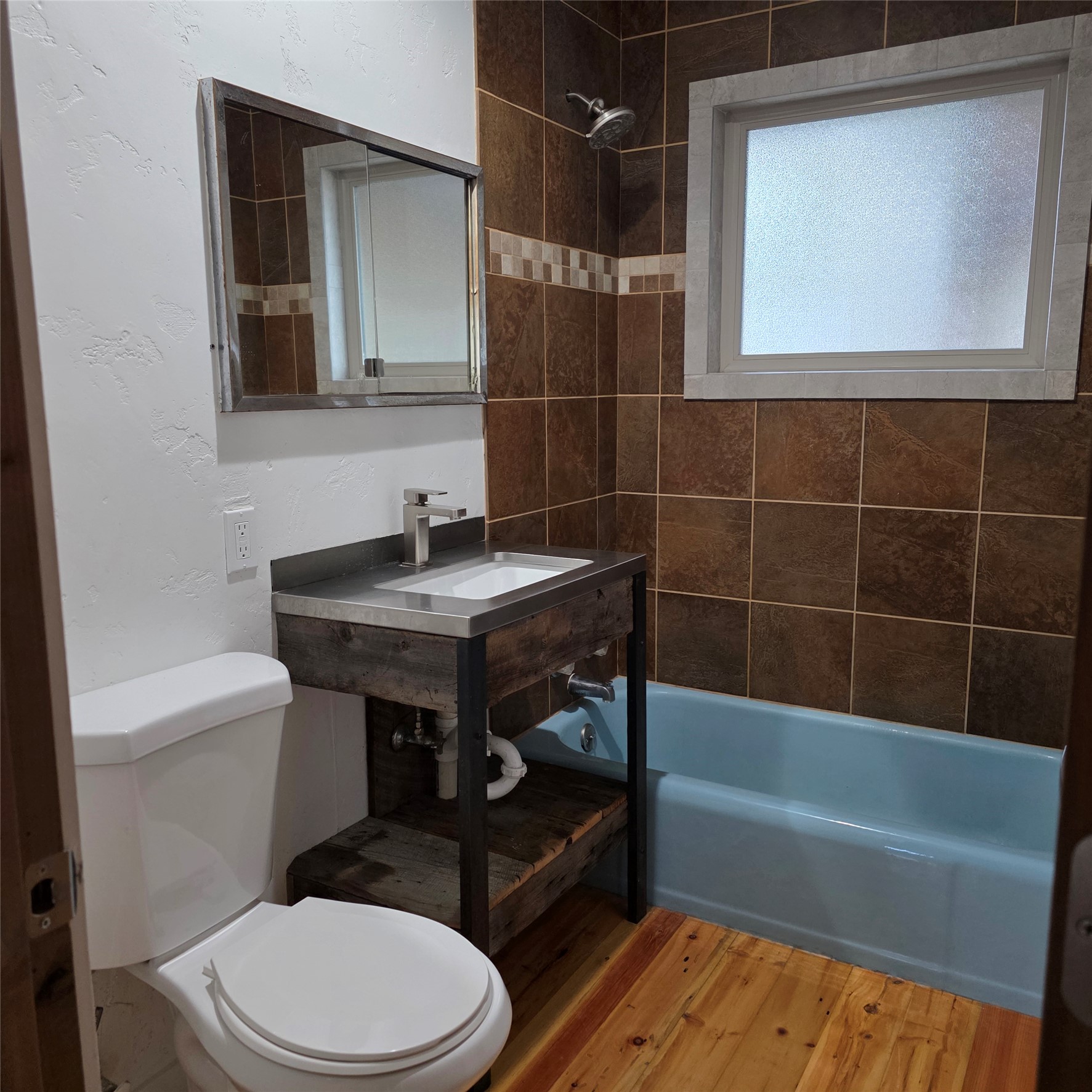 2010 Benchmark Lane Property Photo 25
