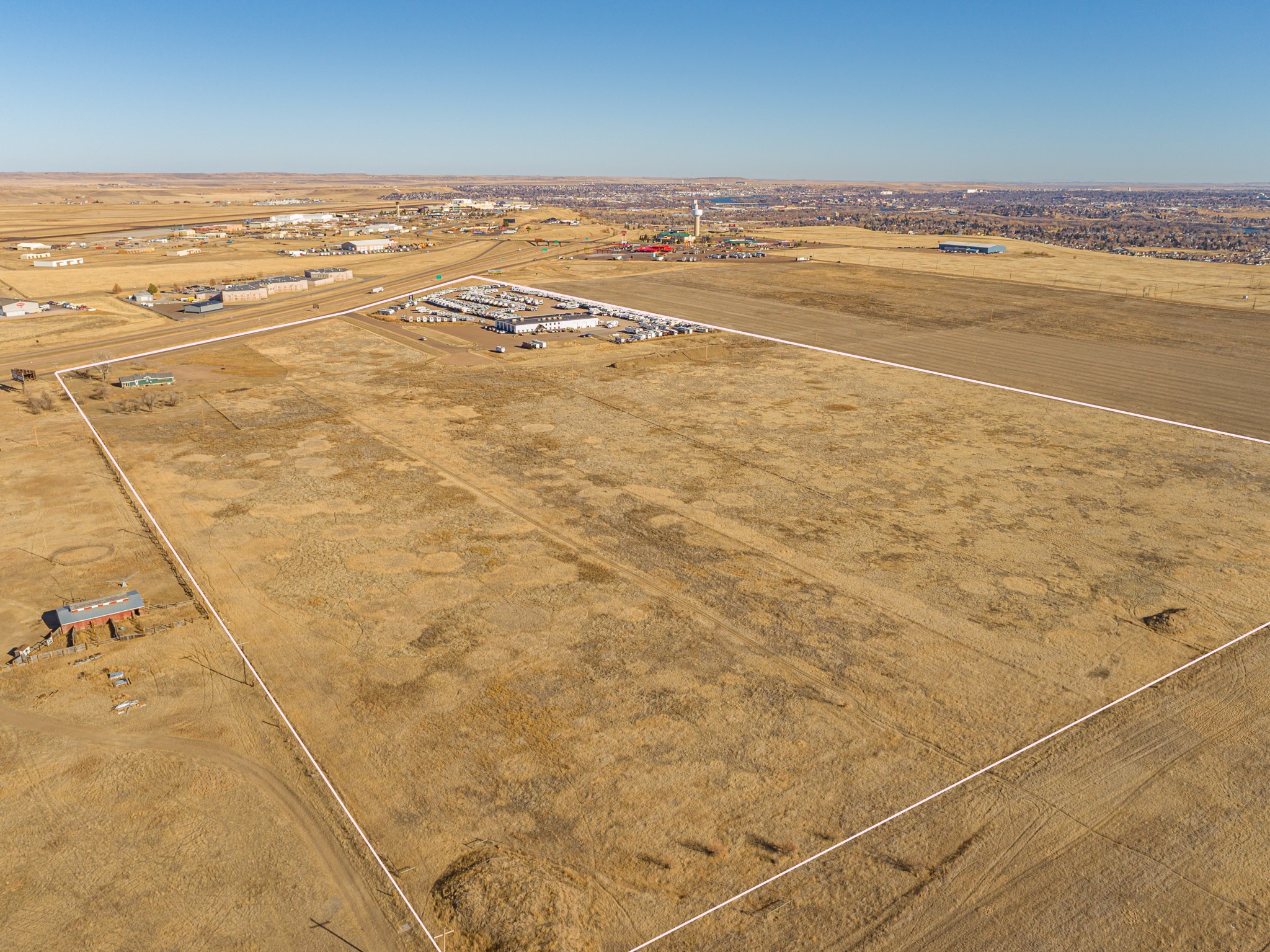 3928, 3930 Tri Hill Frontage Road Property Photo 4