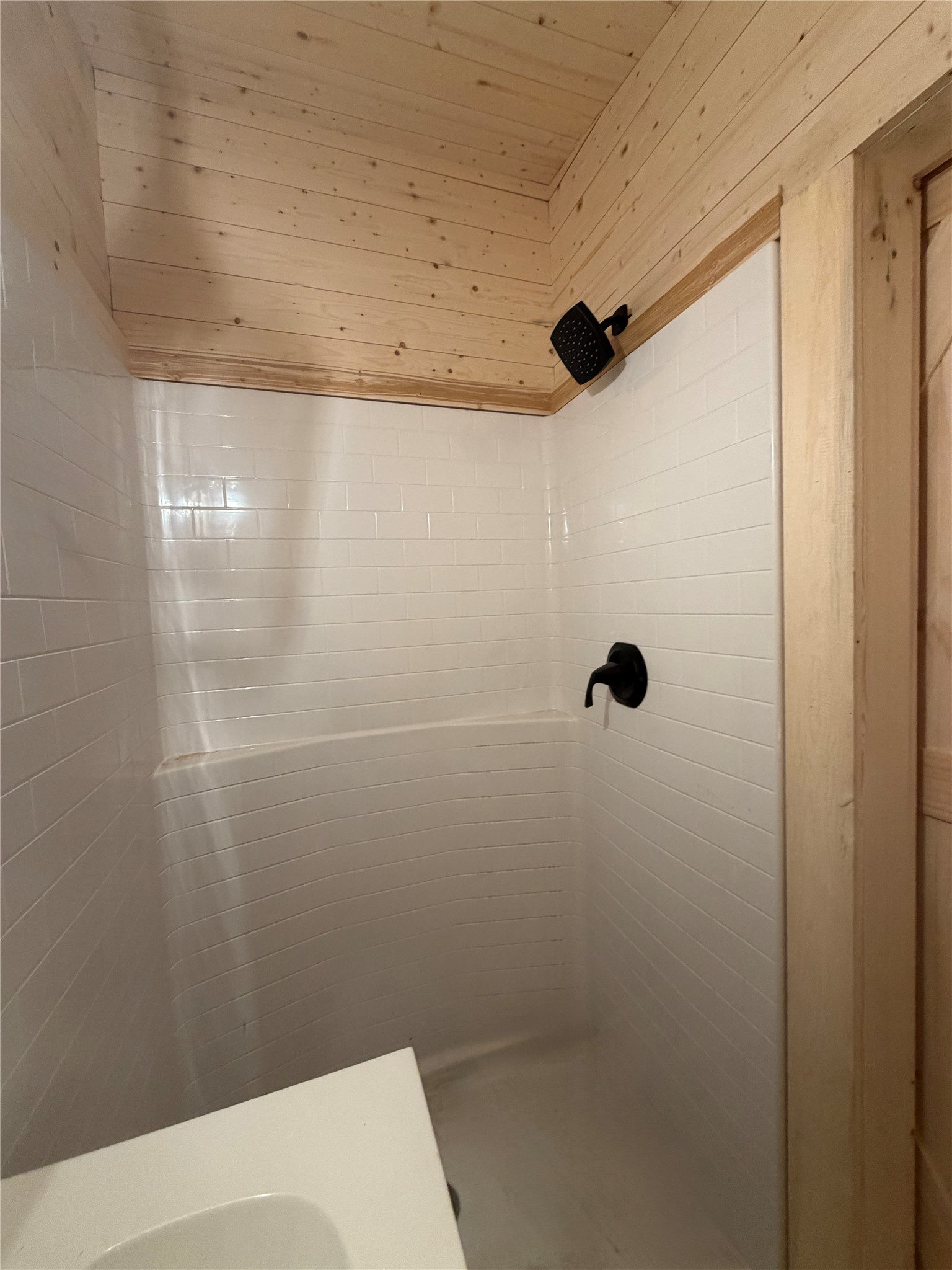 54 Sunset Drive Property Photo 6