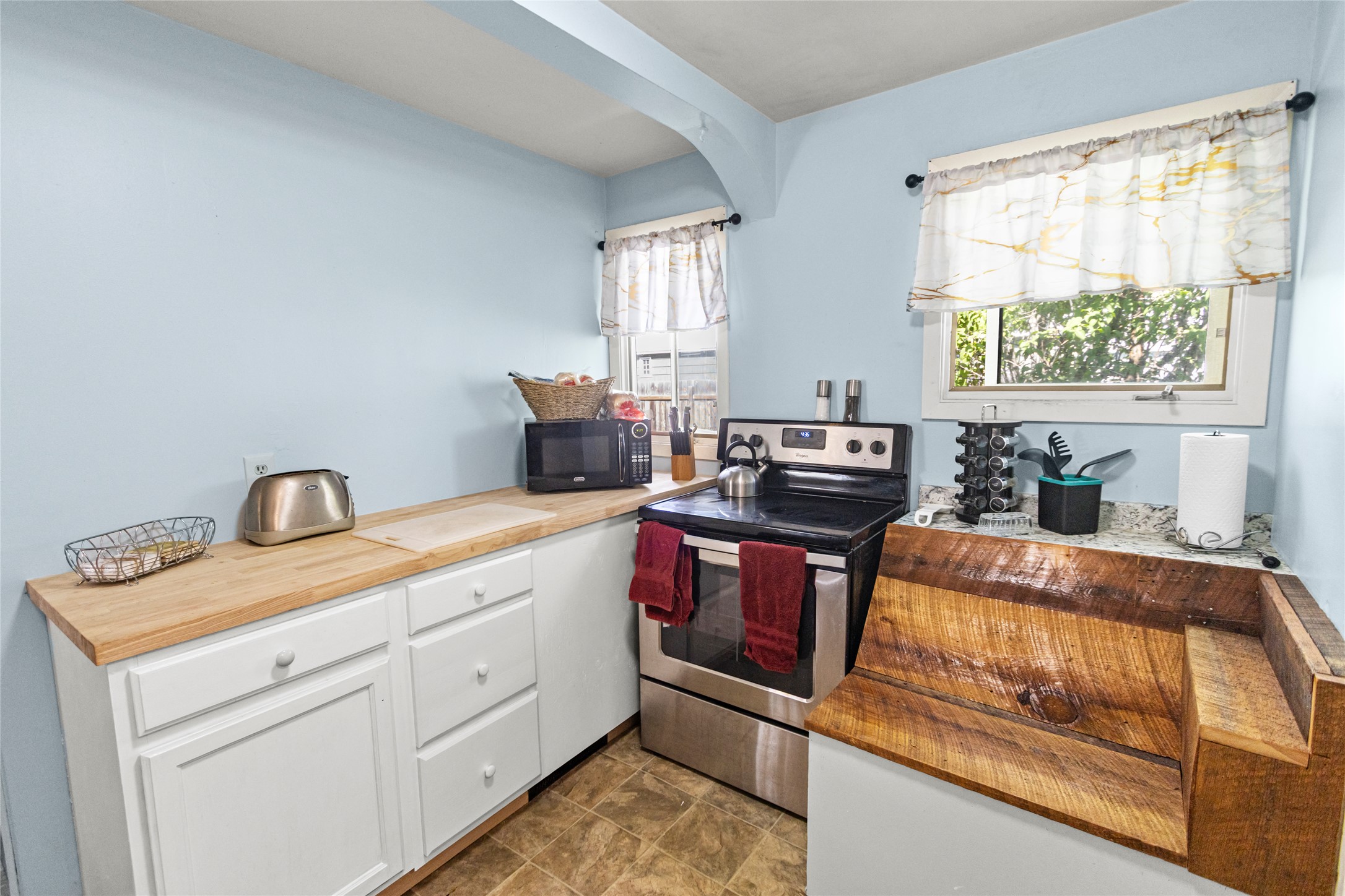 1108 6th Street W Property Photo 14