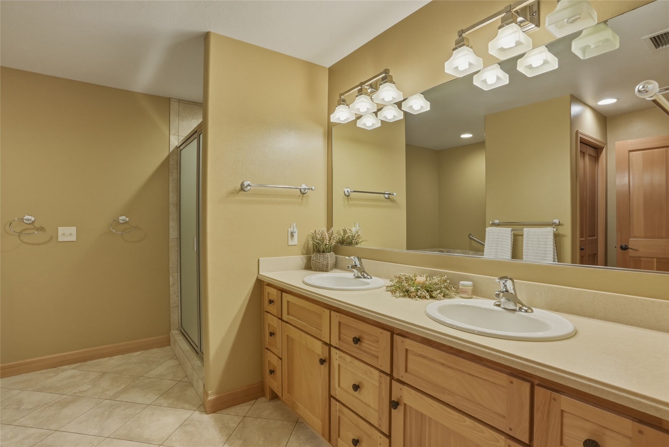 460 Windwalker Trail Property Photo 42