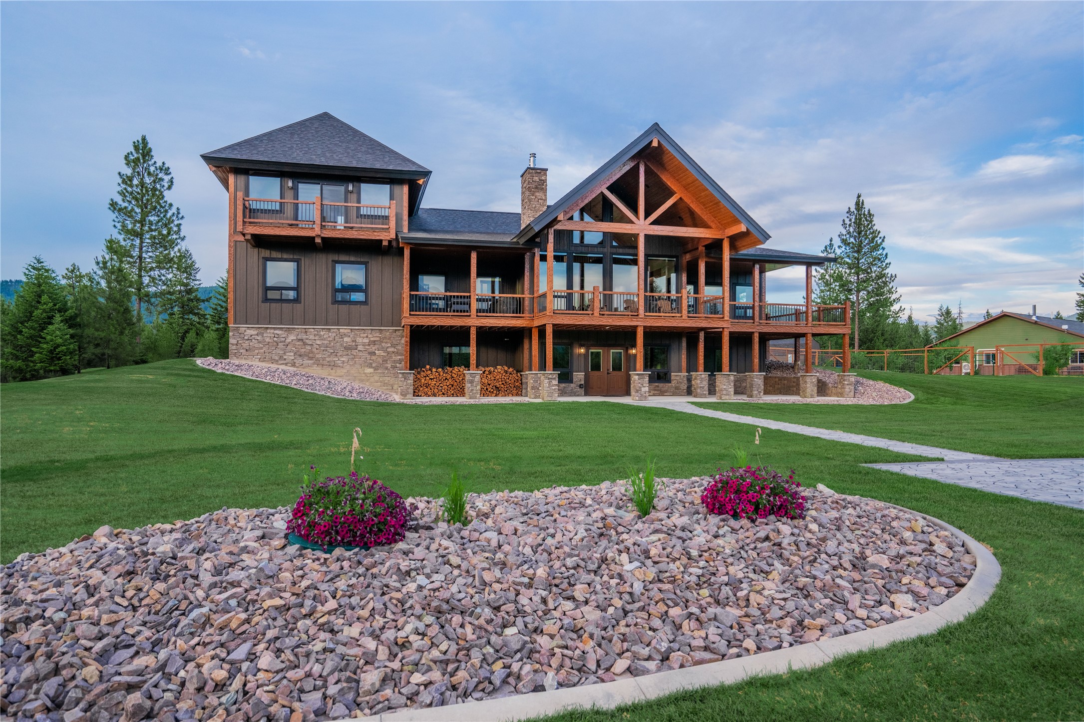 40149 Us Highway 2 W Property Photo 101