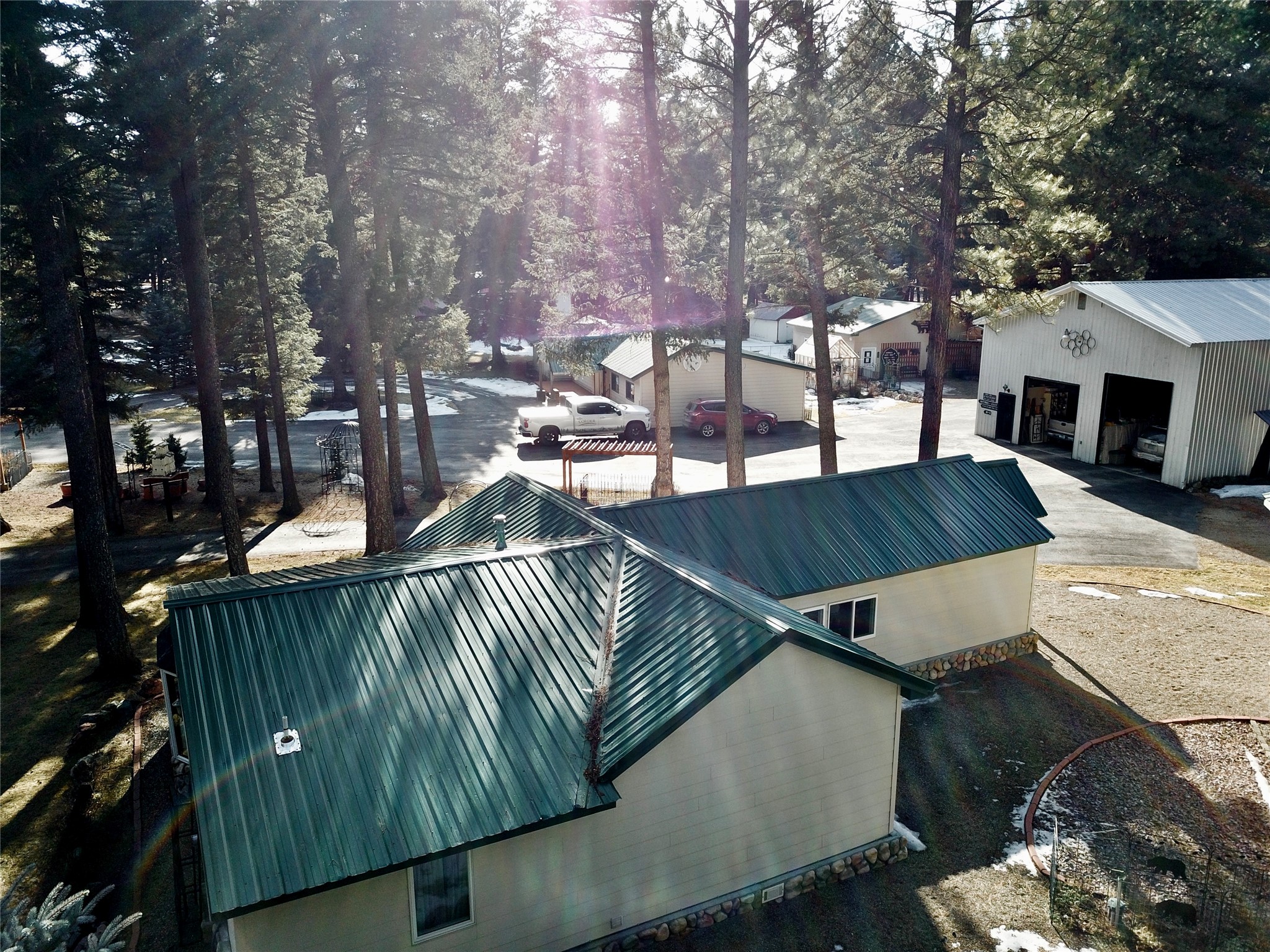 208 4th Avenue Property Photo 24