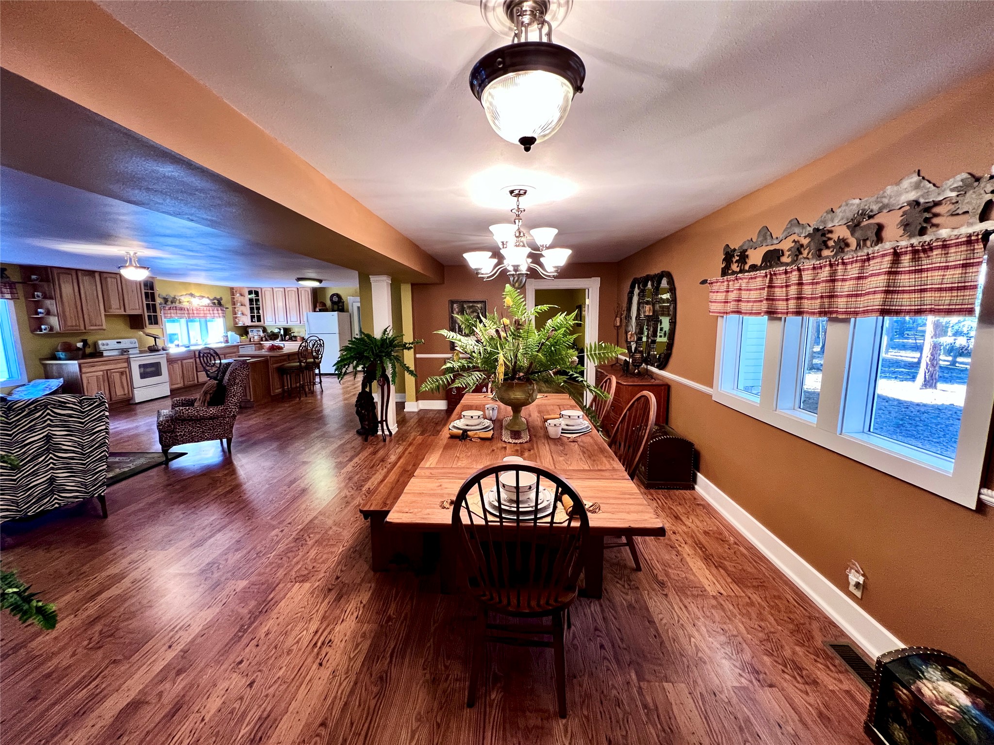 208 4th Avenue Property Photo 41