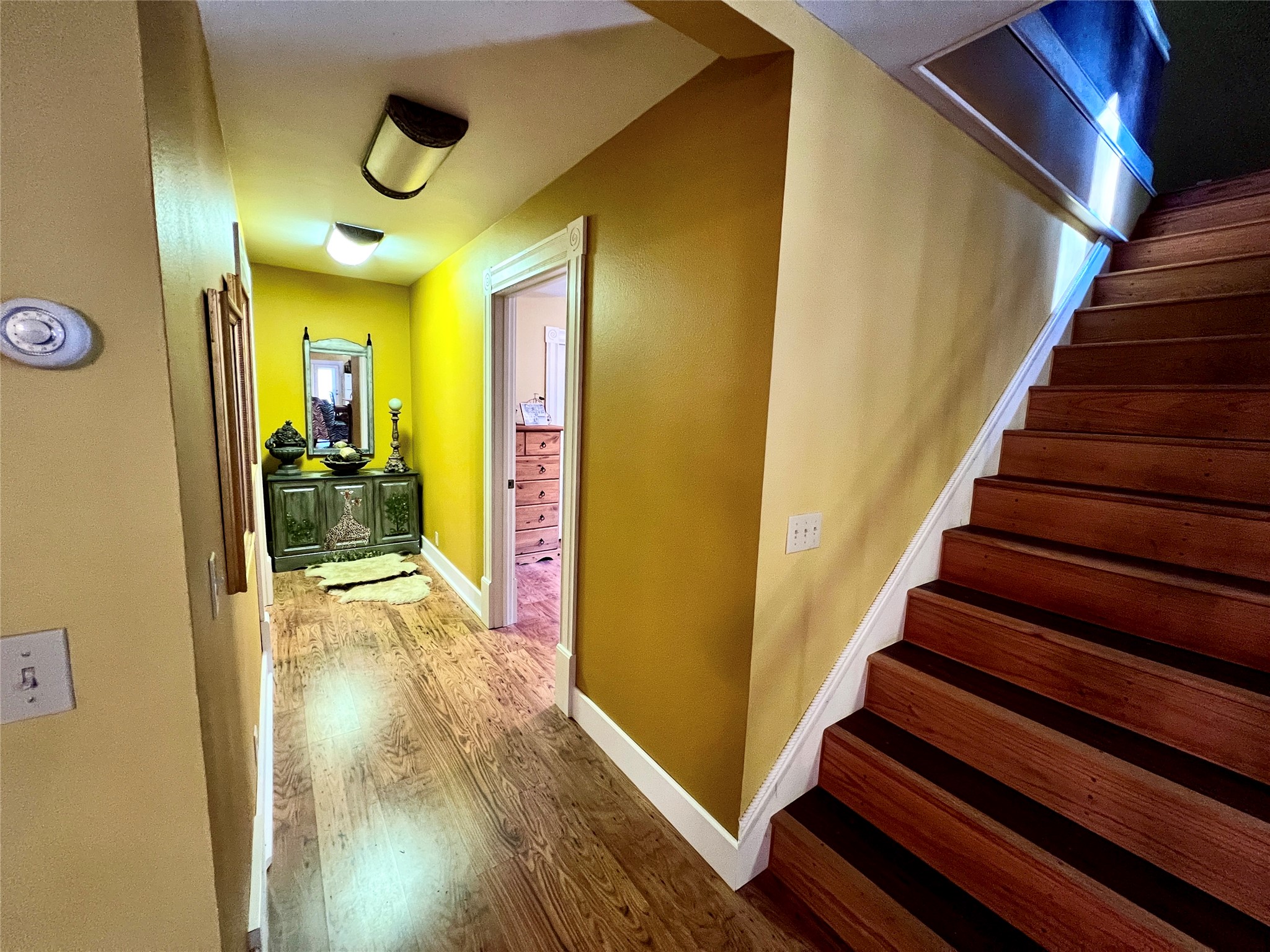 208 4th Avenue Property Photo 44