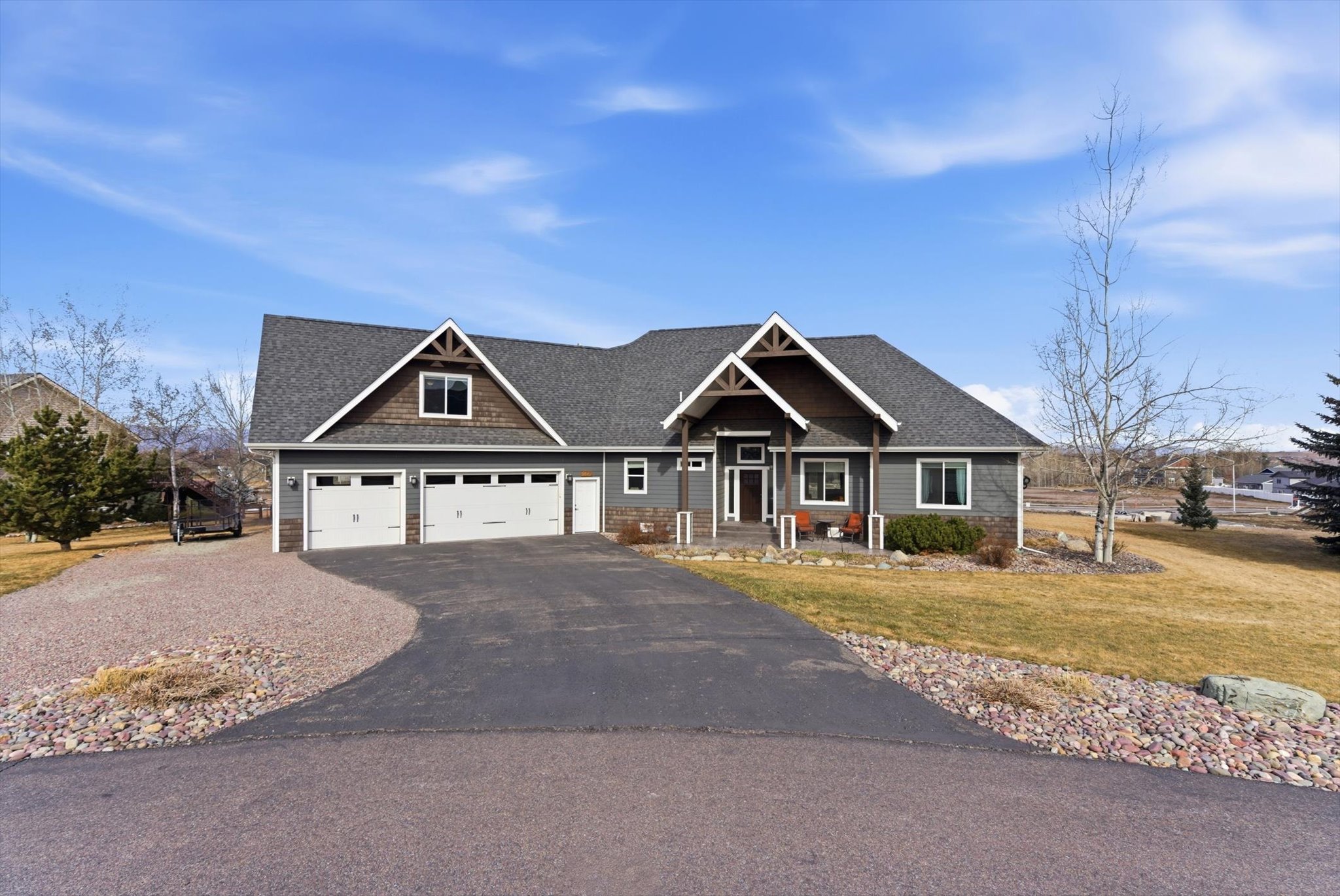 200 Aspen Loop Property Photo 1