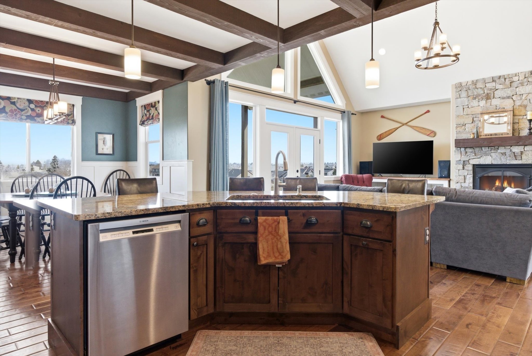 200 Aspen Loop Property Photo 11