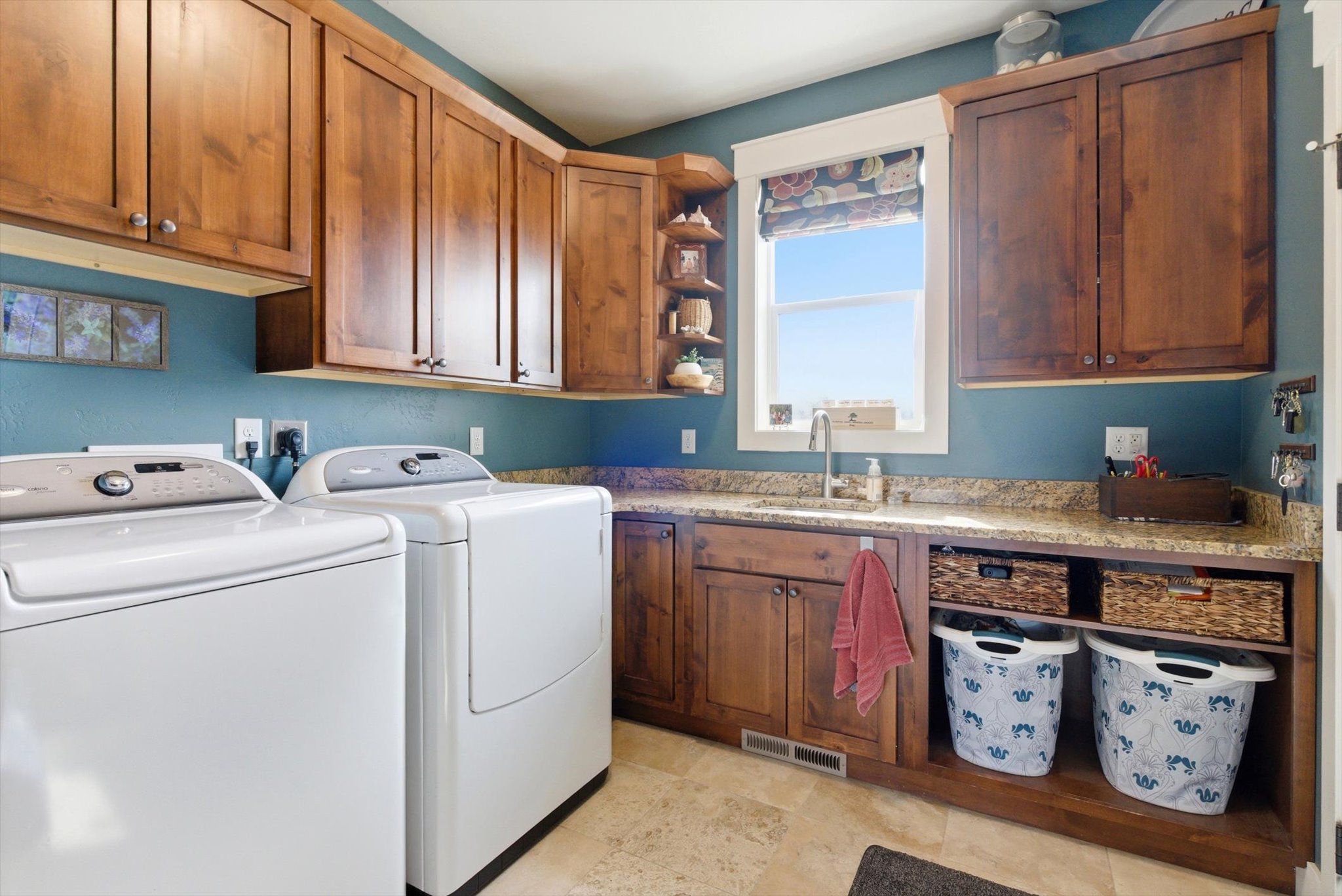 200 Aspen Loop Property Photo 21