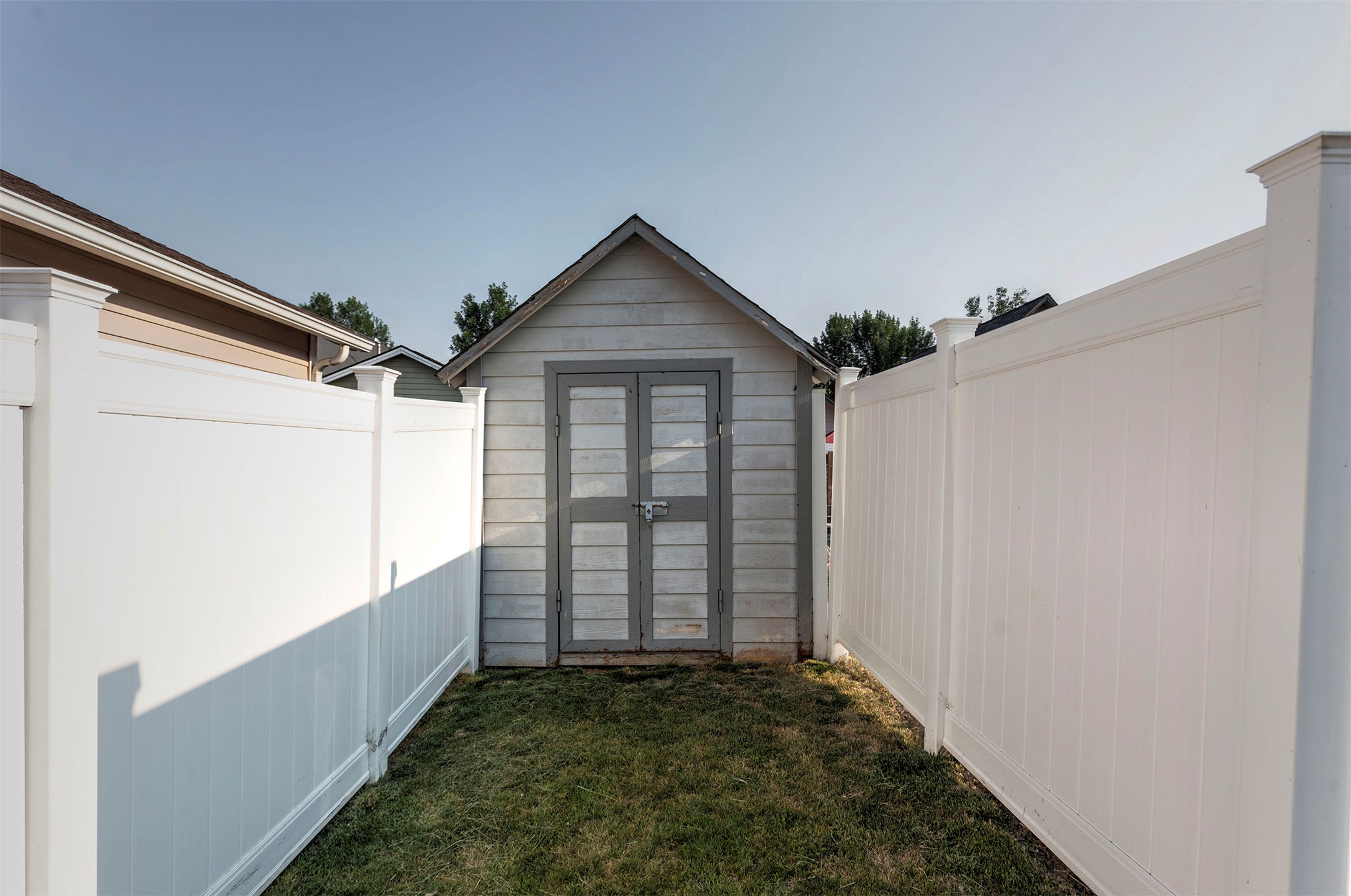 4672 Bordeaux Boulevard Property Photo 15