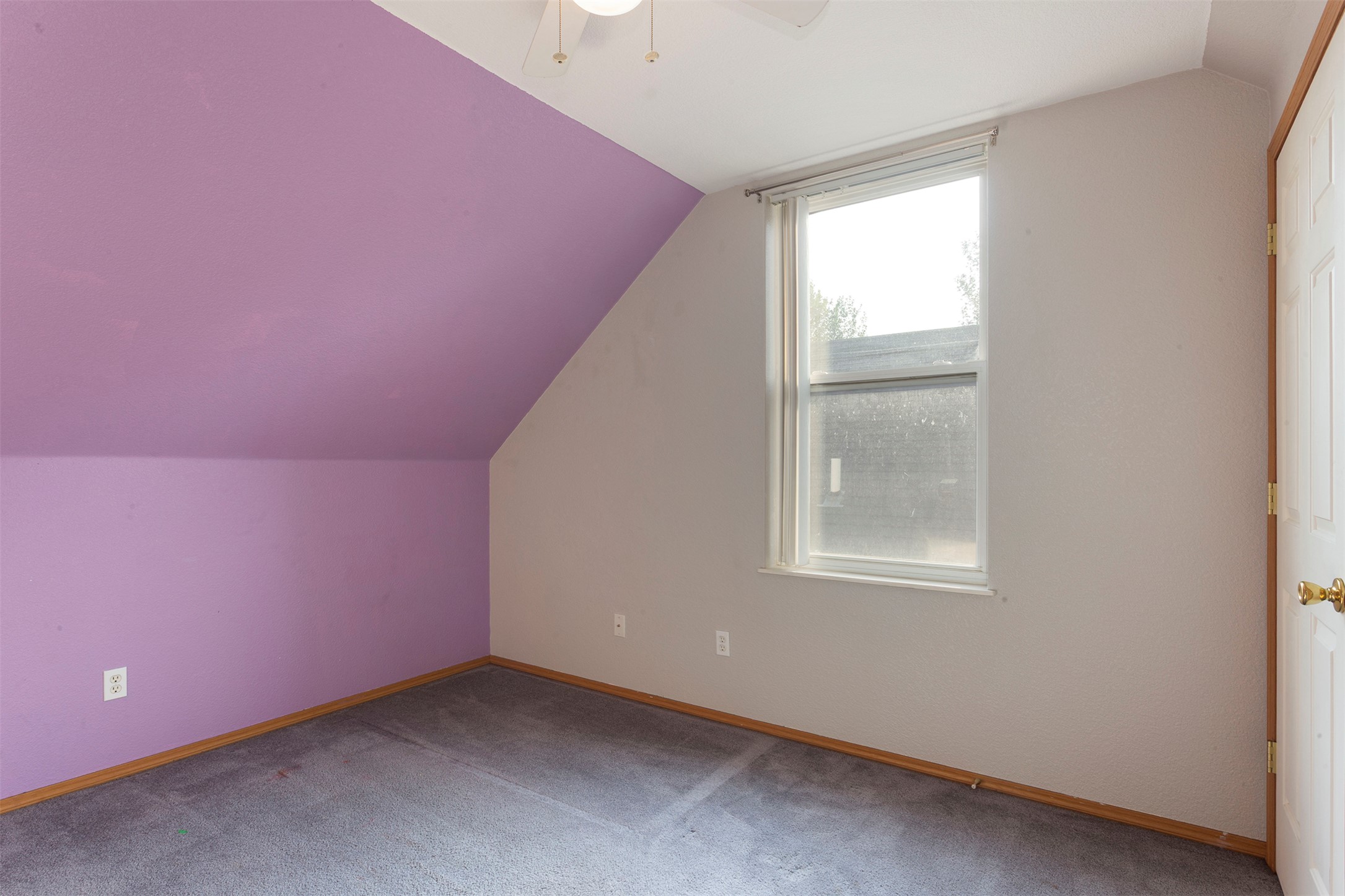 4672 Bordeaux Boulevard Property Photo 28