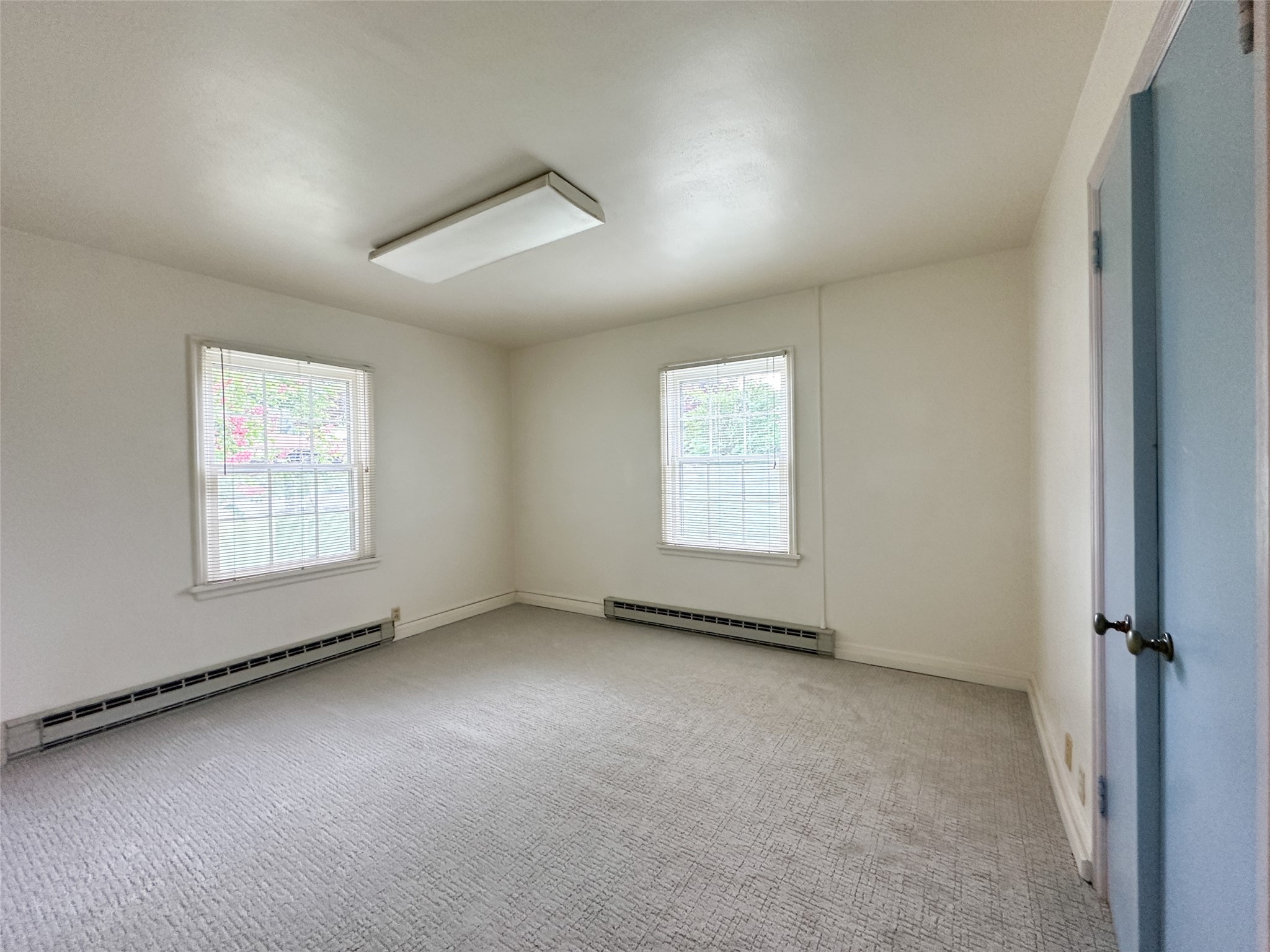 1119 Maiden Lane Property Photo 5