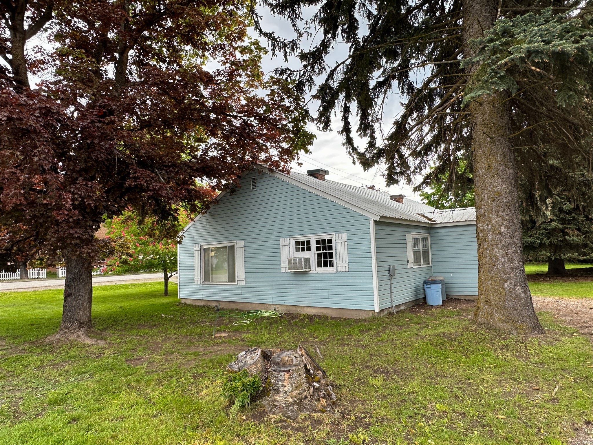 1119 Maiden Lane Property Photo 16