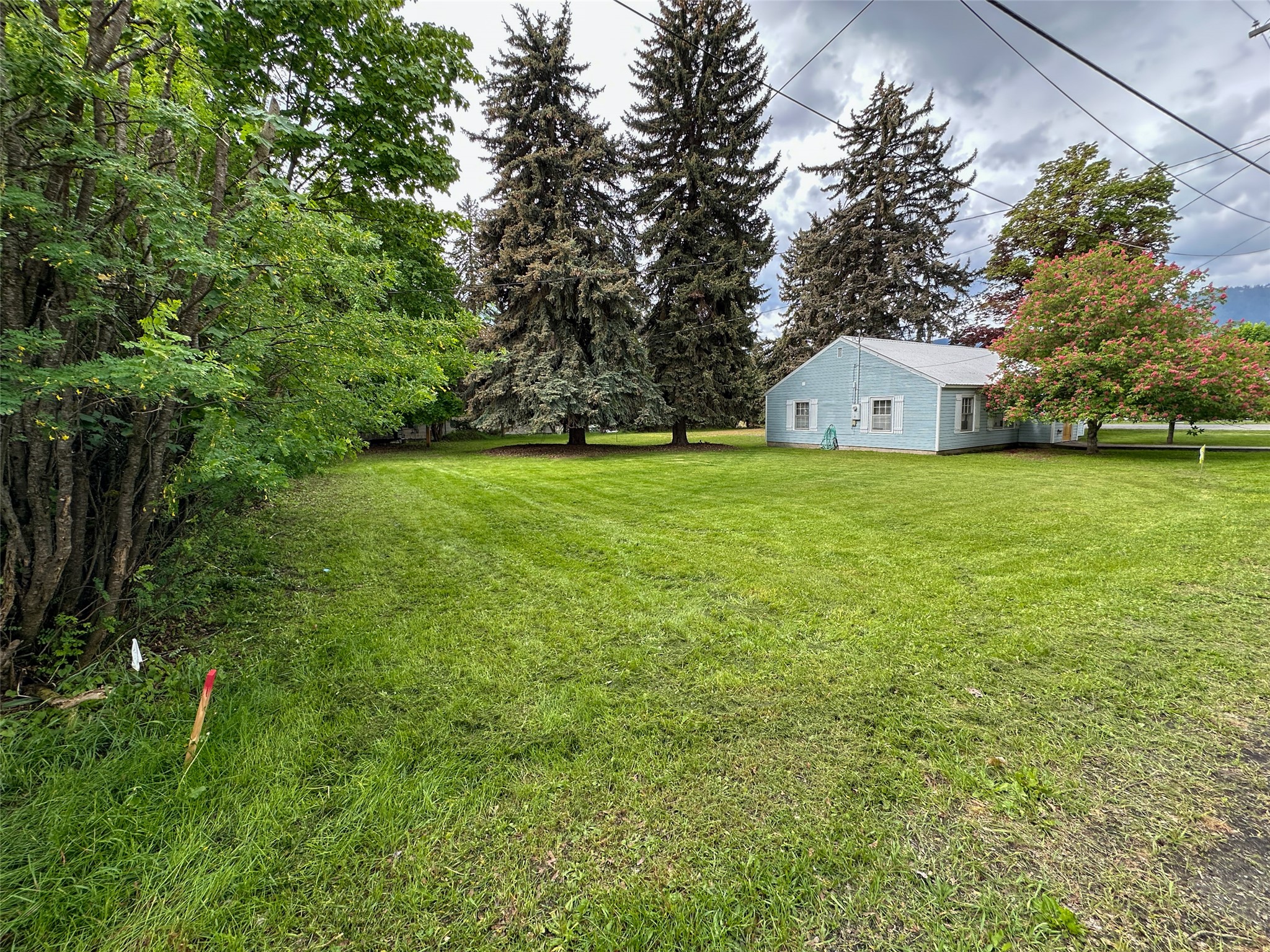 1119 Maiden Lane Property Photo 18