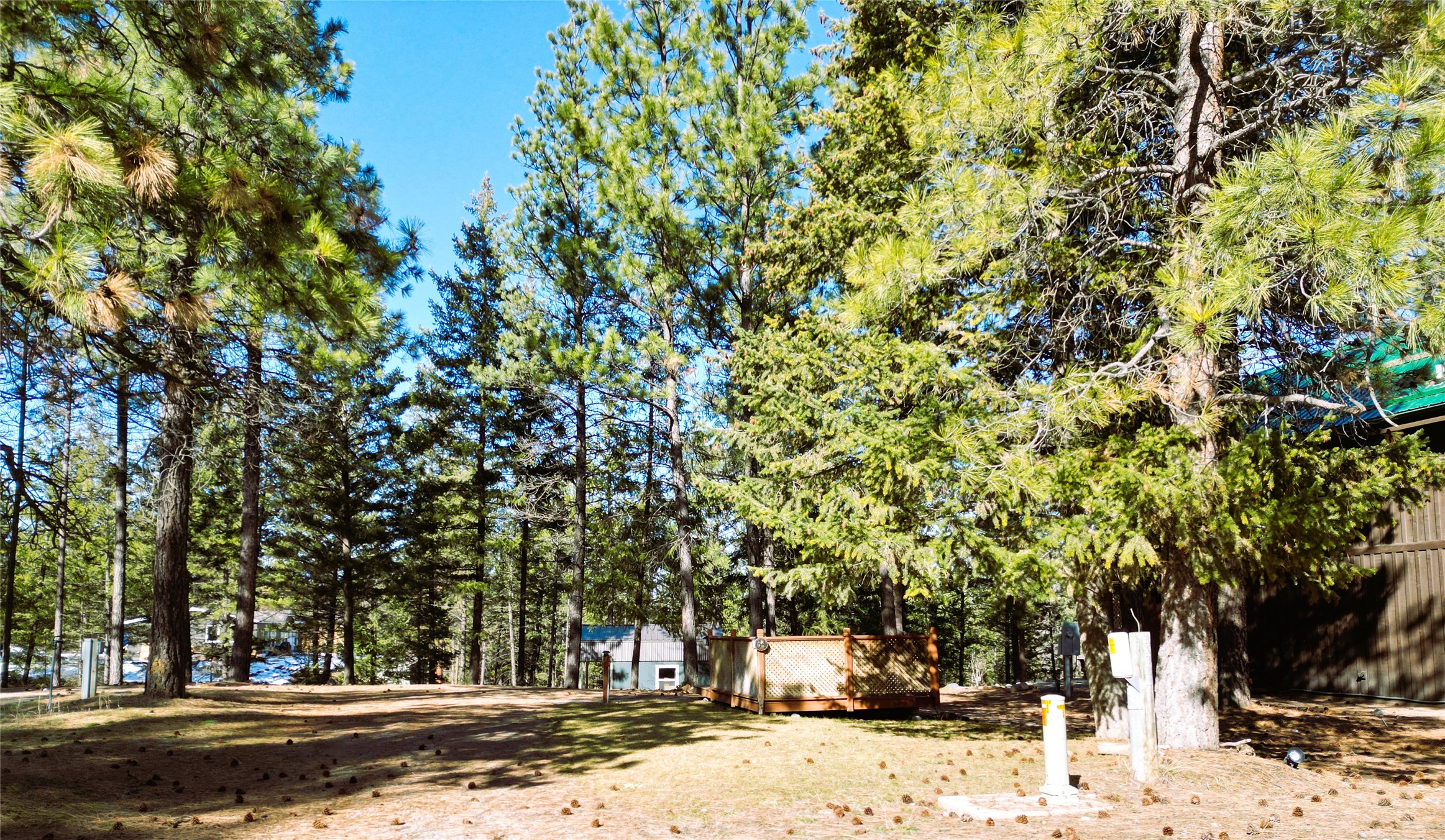 64 Kokanee Drive W Property Photo 5