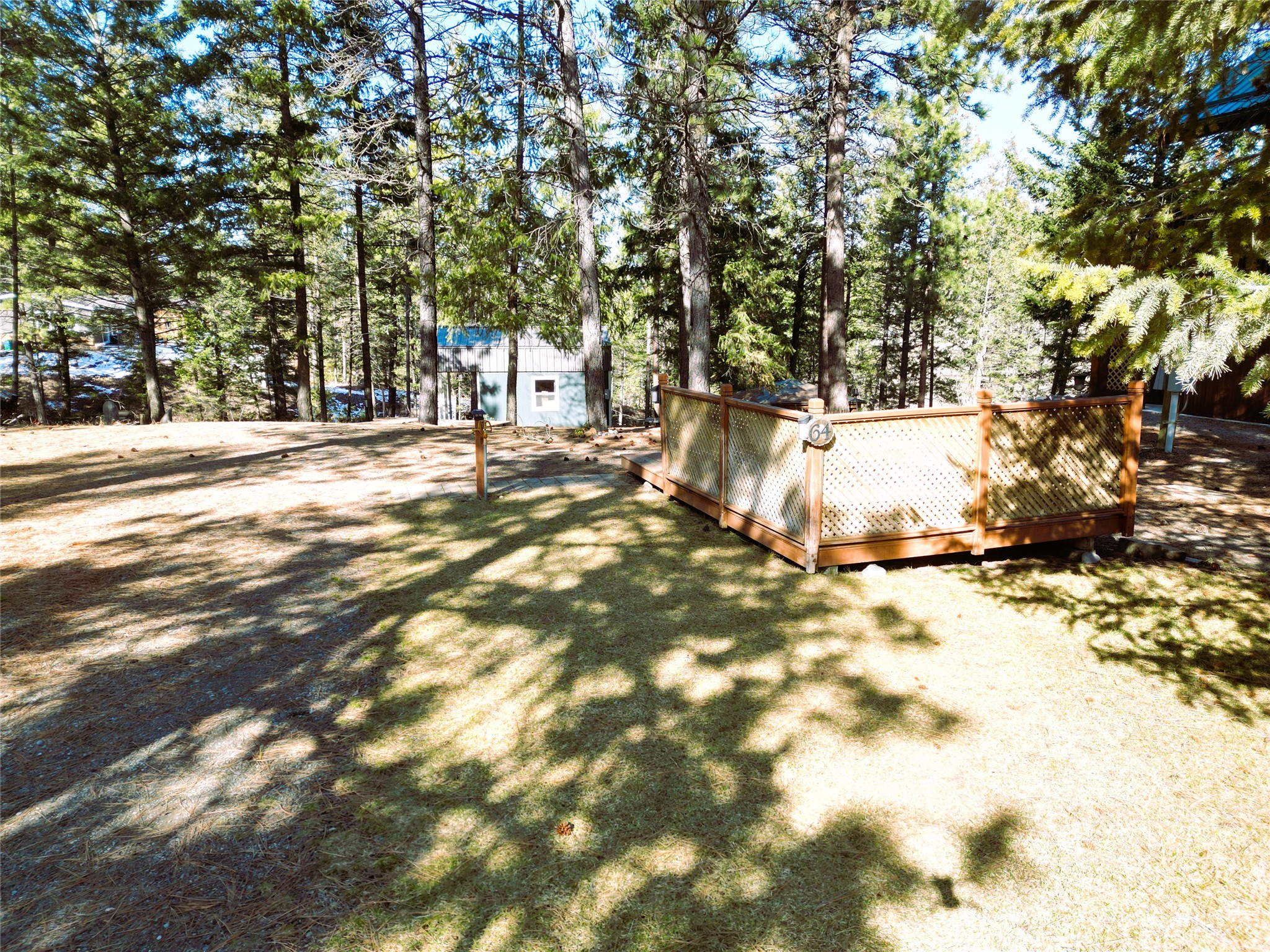 64 Kokanee Drive W Property Photo 8