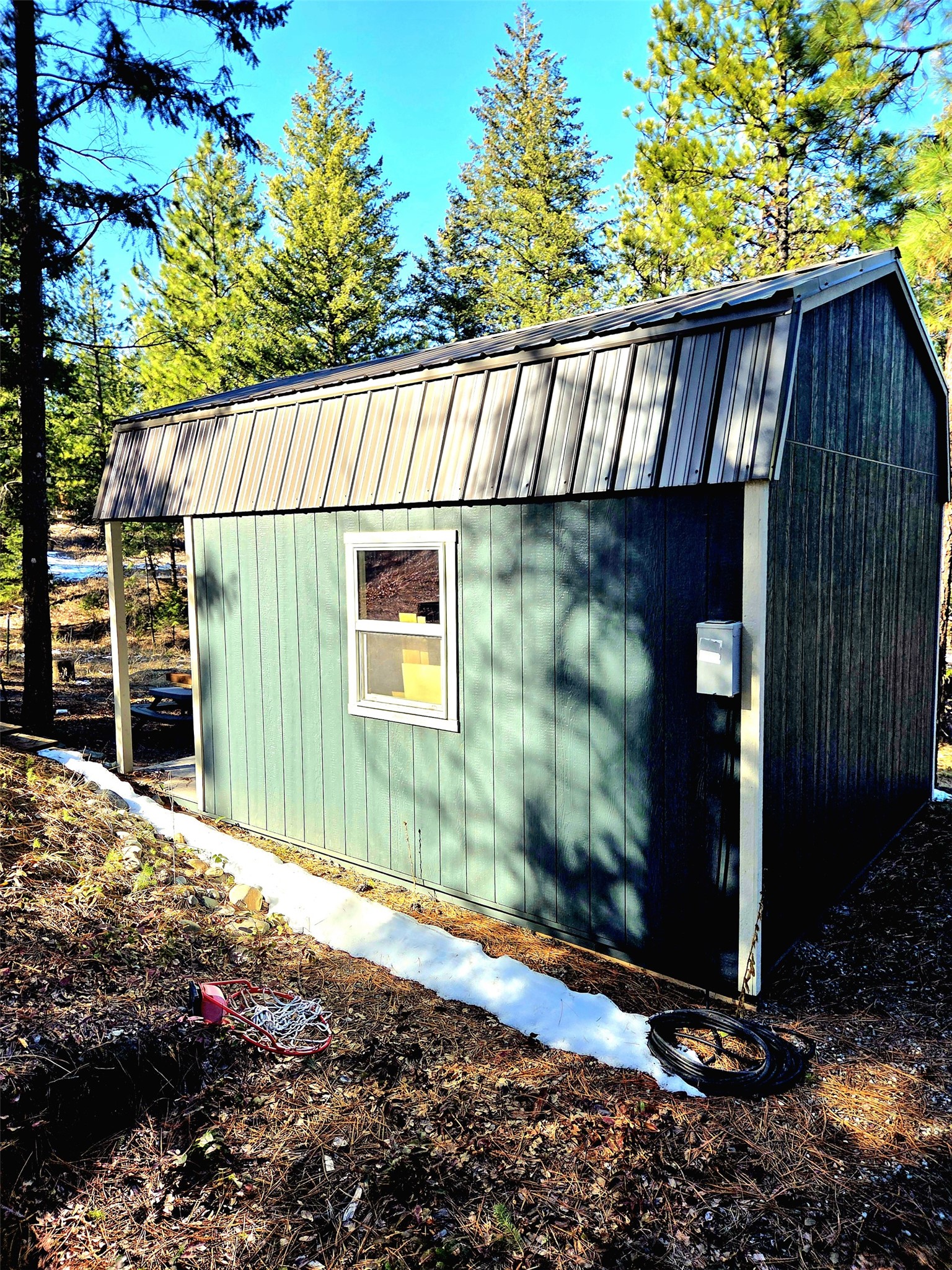 64 Kokanee Drive W Property Photo 18