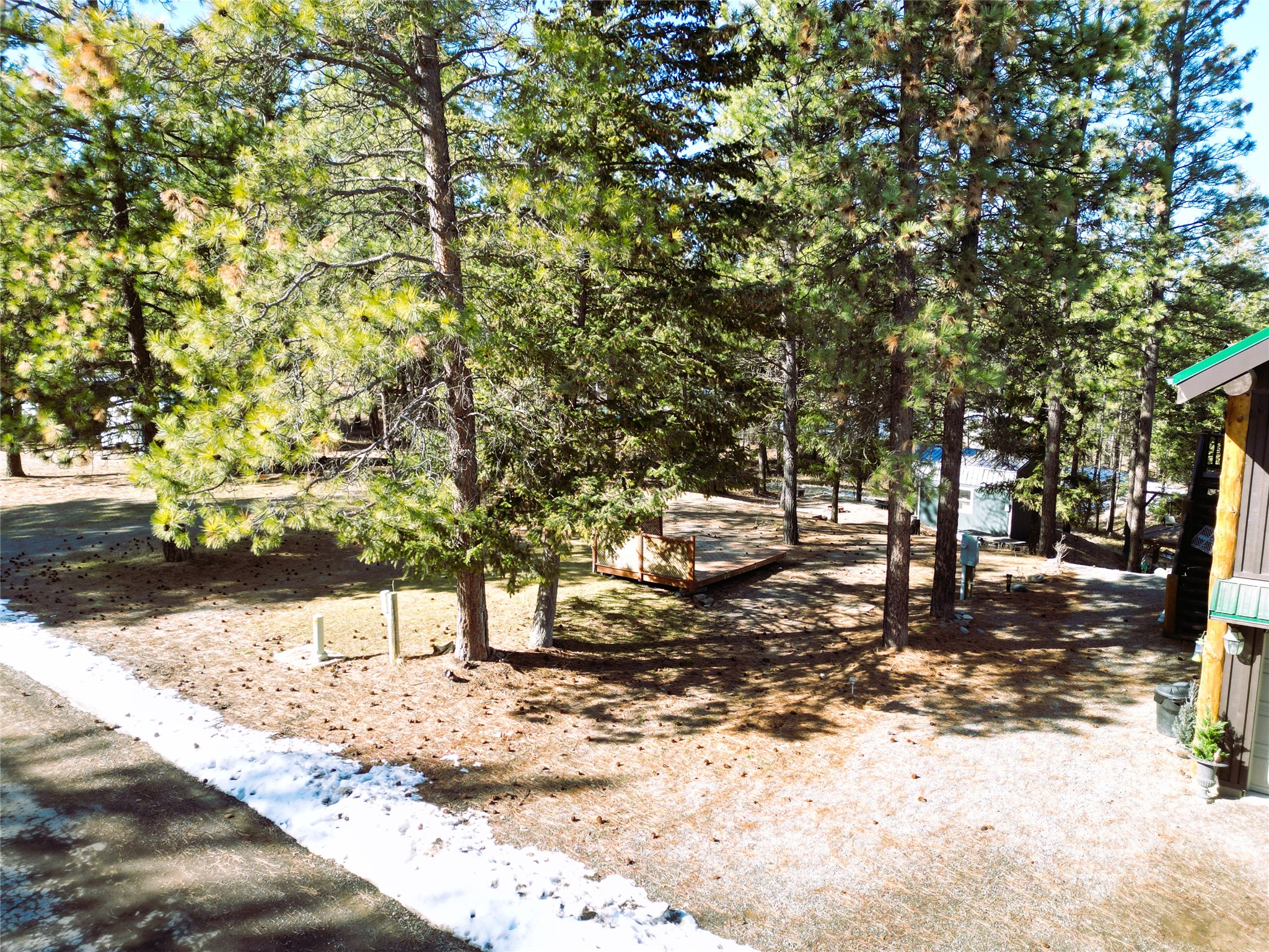 64 Kokanee Drive W Property Photo 47