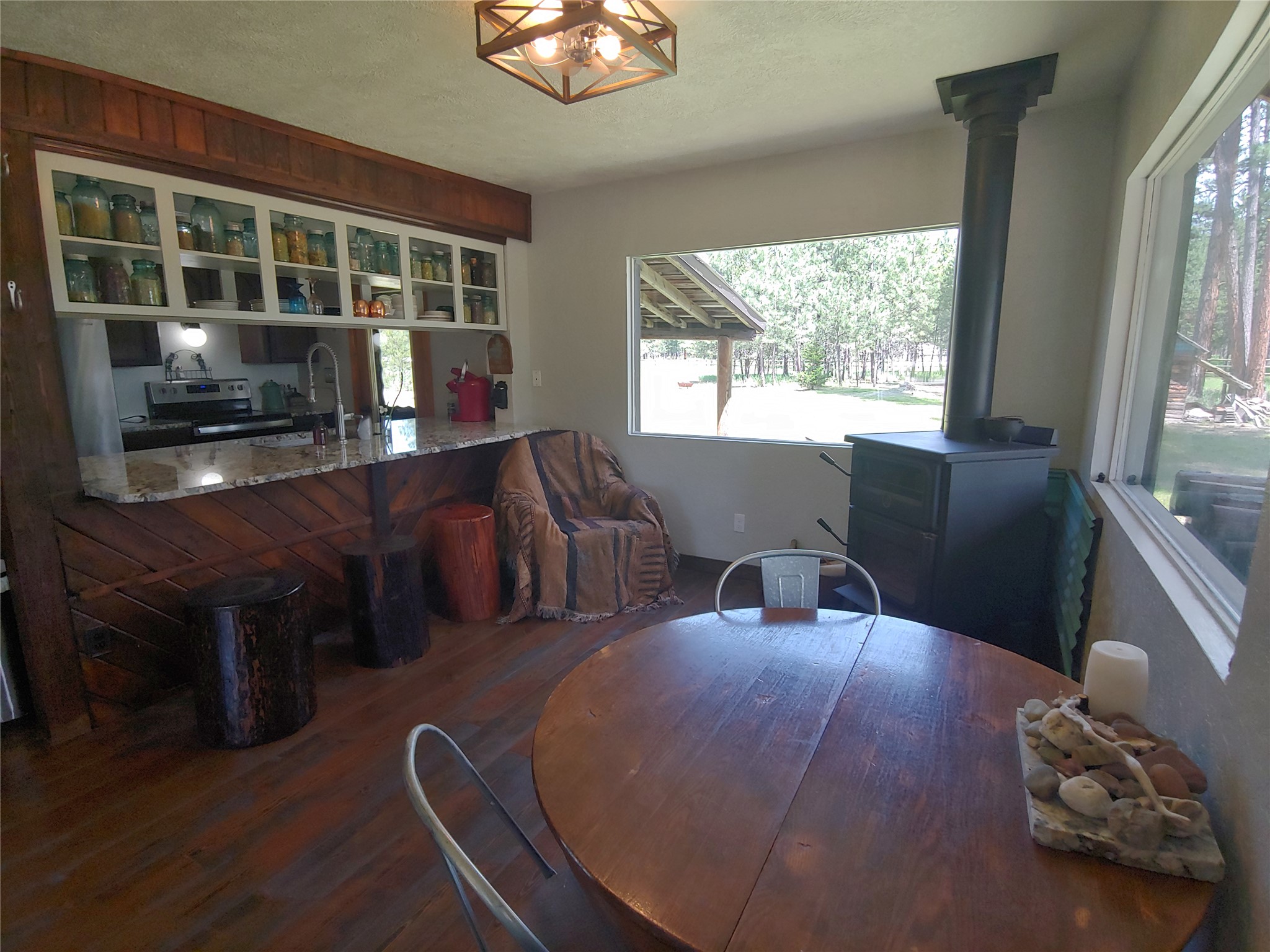 142 Hollopeter Road Property Photo 6
