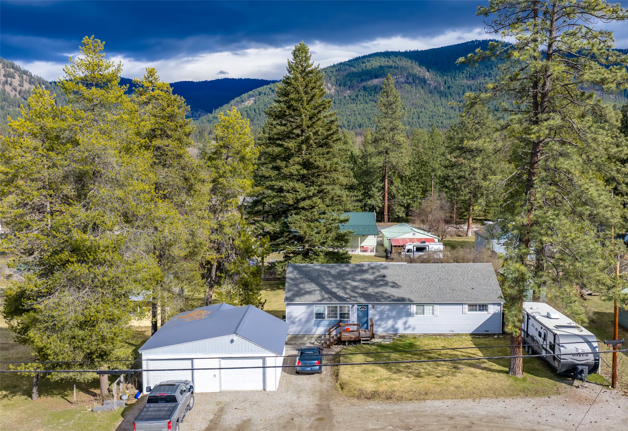 36553 Us Hwy 2 Property Photo 1