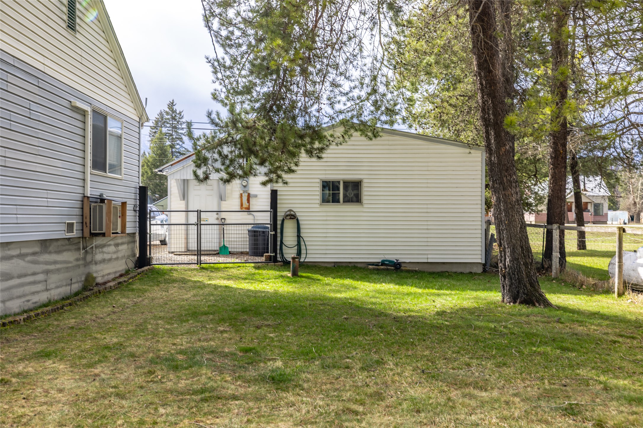 36553 Us Hwy 2 Property Photo 36